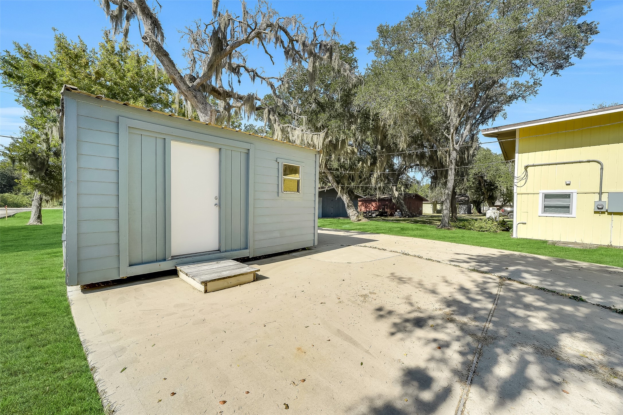 6674 County Road 659, Brazoria, TX 77422