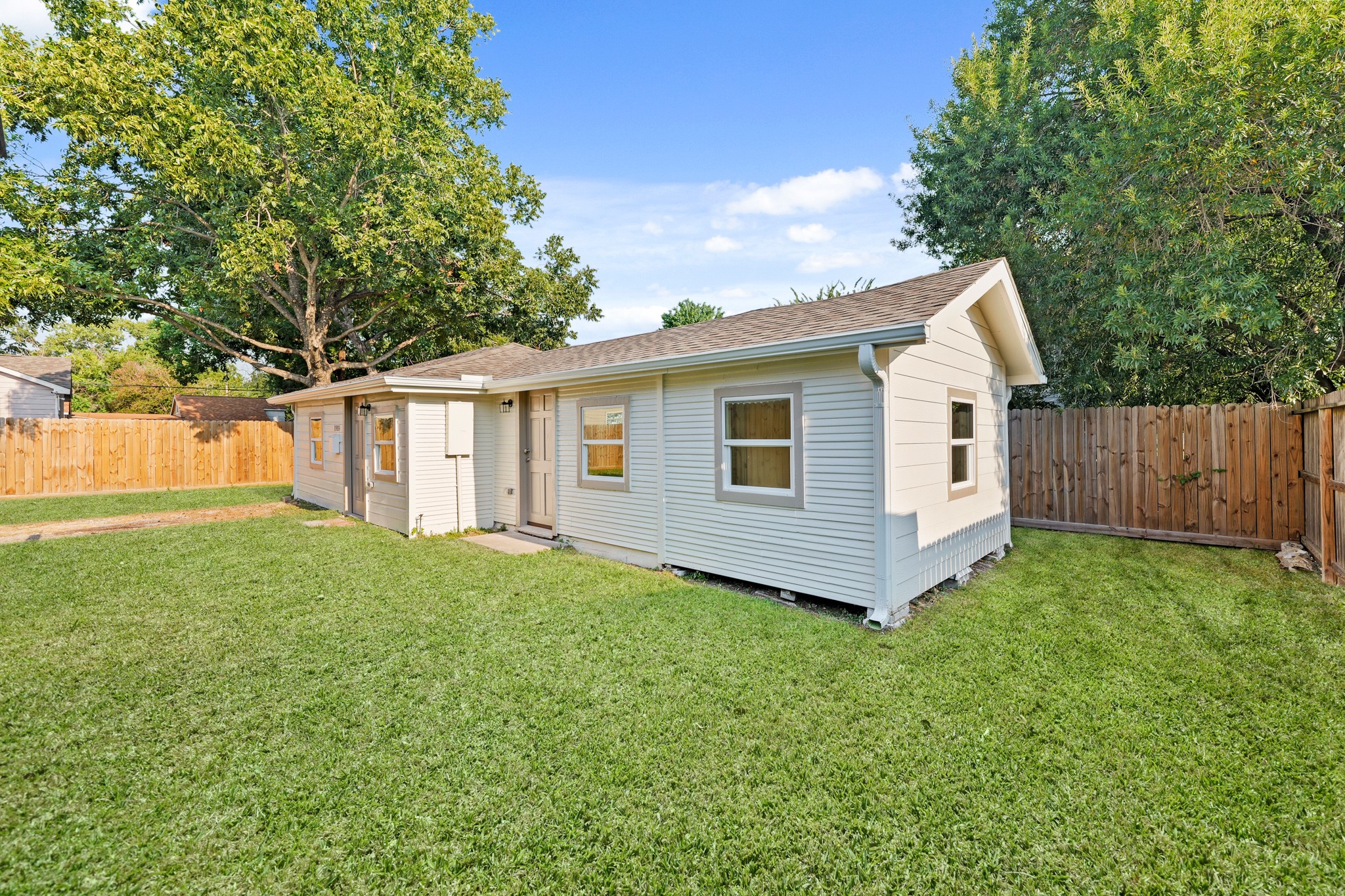 1909 1/2 4th Street, Galena Park, TX 77547