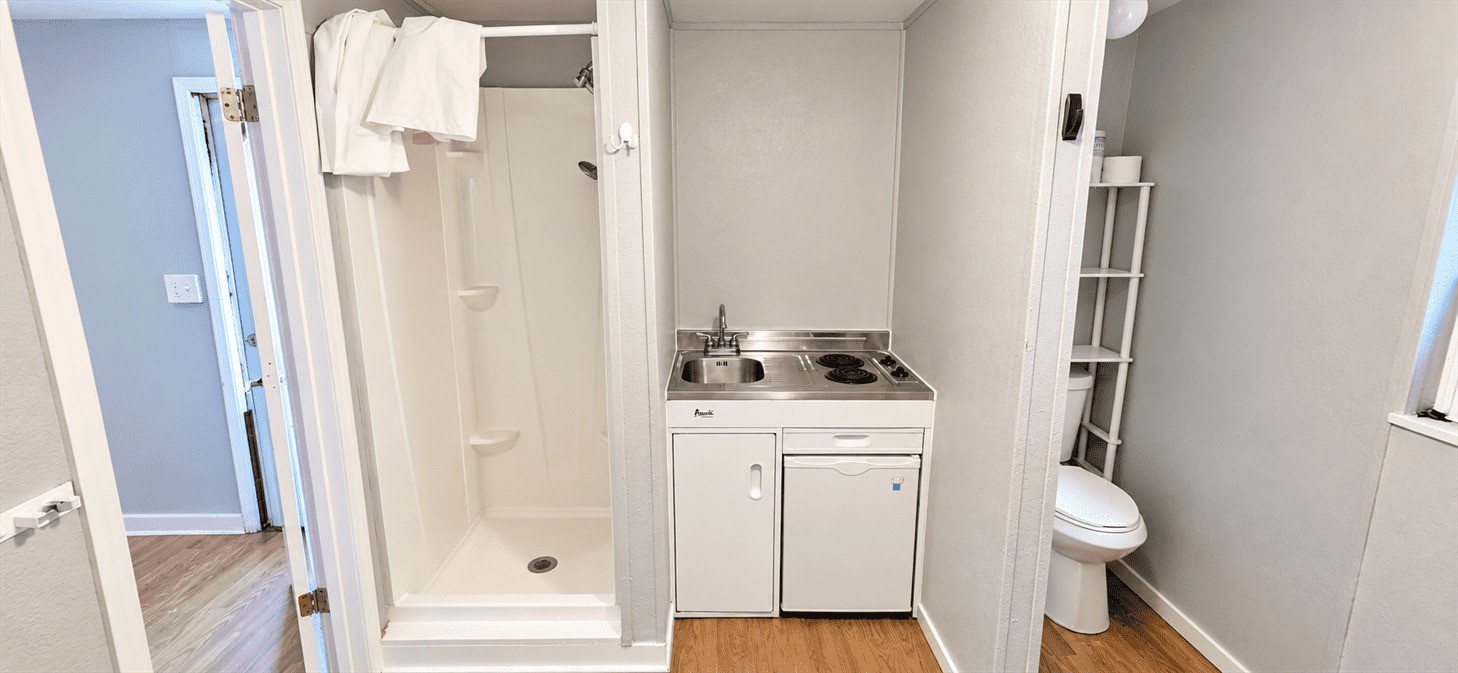 511 W Cleveland St, #6, Alvin, TX 77511 511 W Cleveland St, #6, Alvin, TX 77511