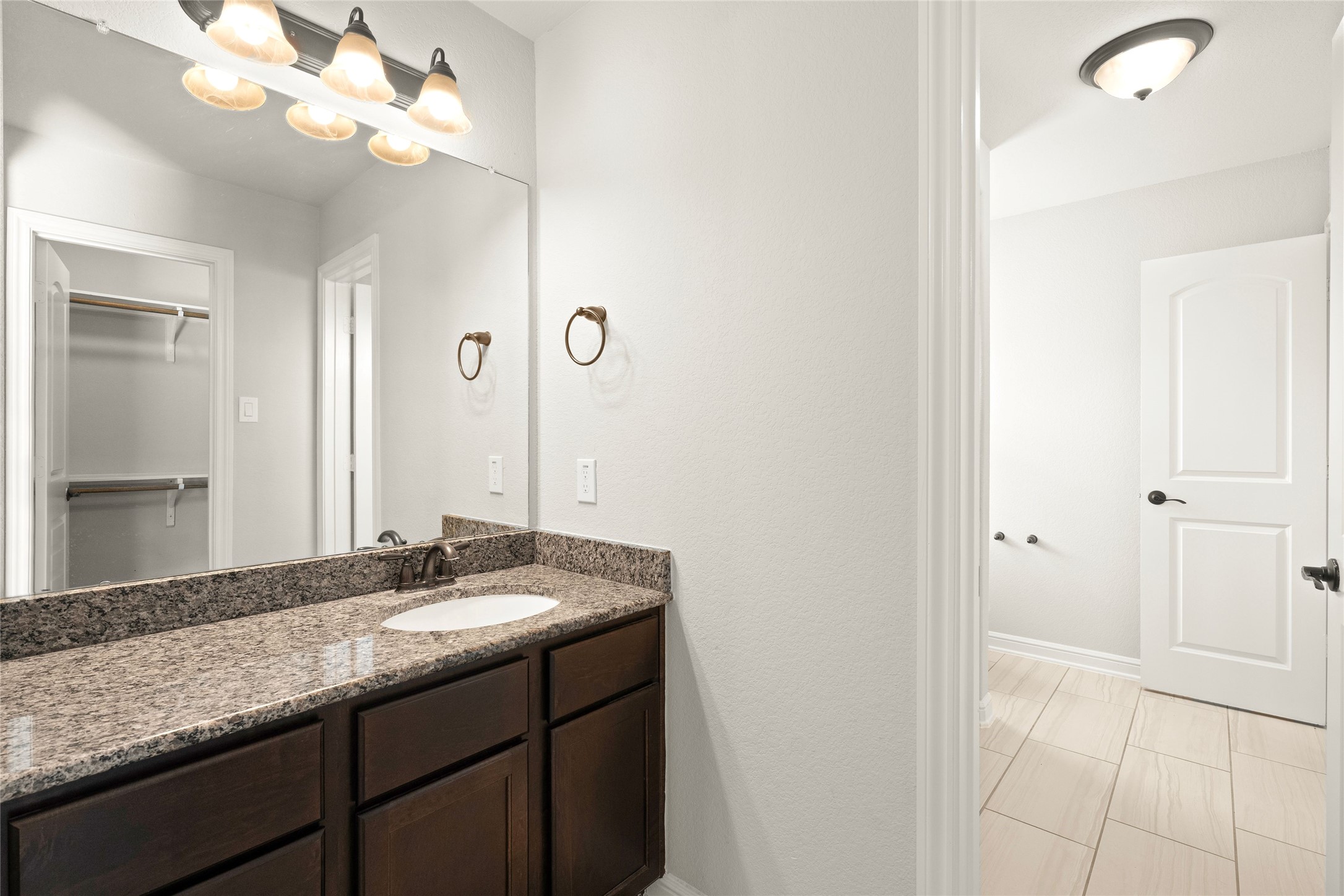 3015 Dawn Light Drive, Rosenberg, TX 77471