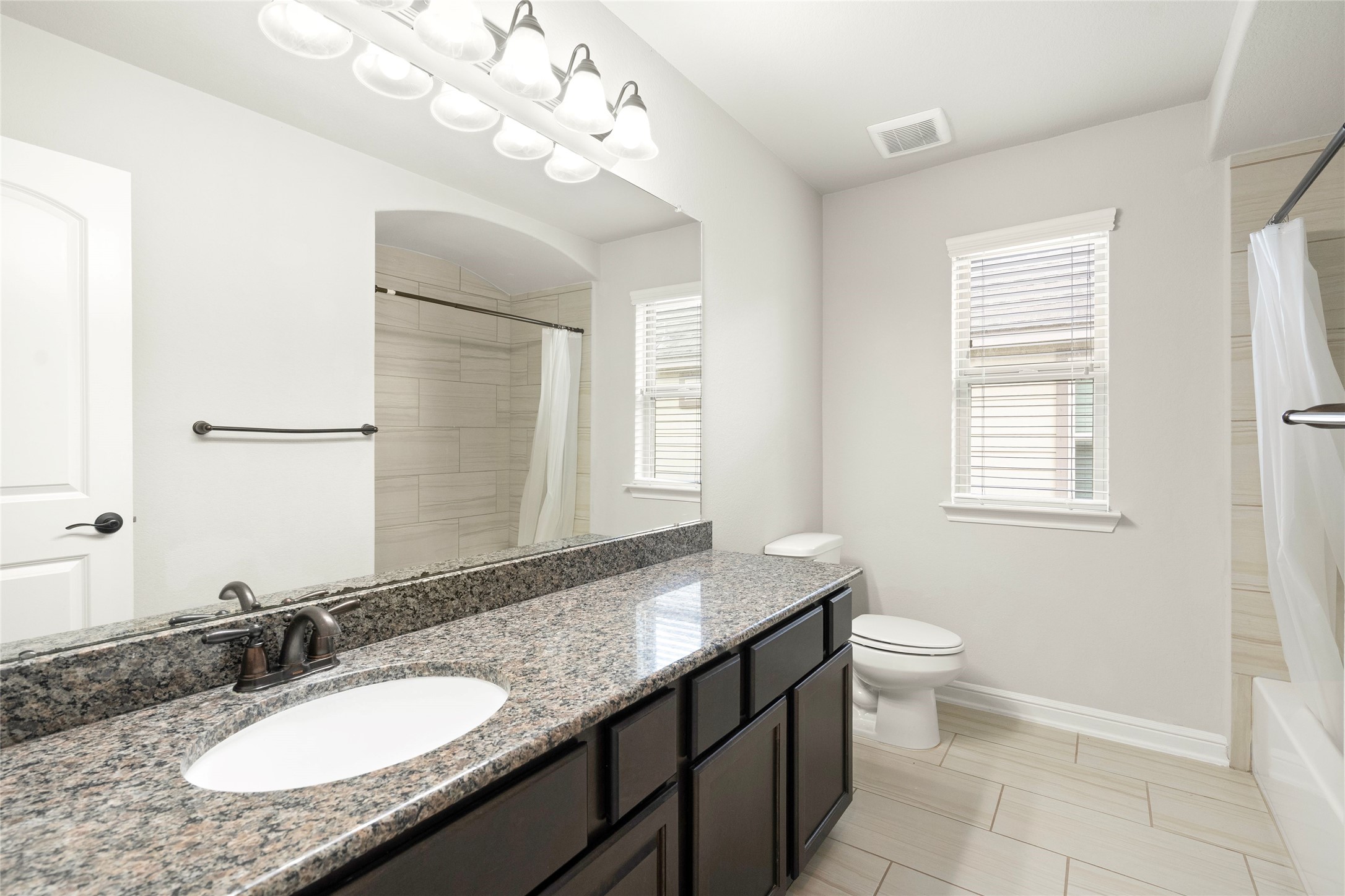 3015 Dawn Light Drive, Rosenberg, TX 77471