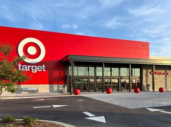 Conveniently located near Target Houston Central, enjoy easy access to shopping and essentials just moments from your doorstep.