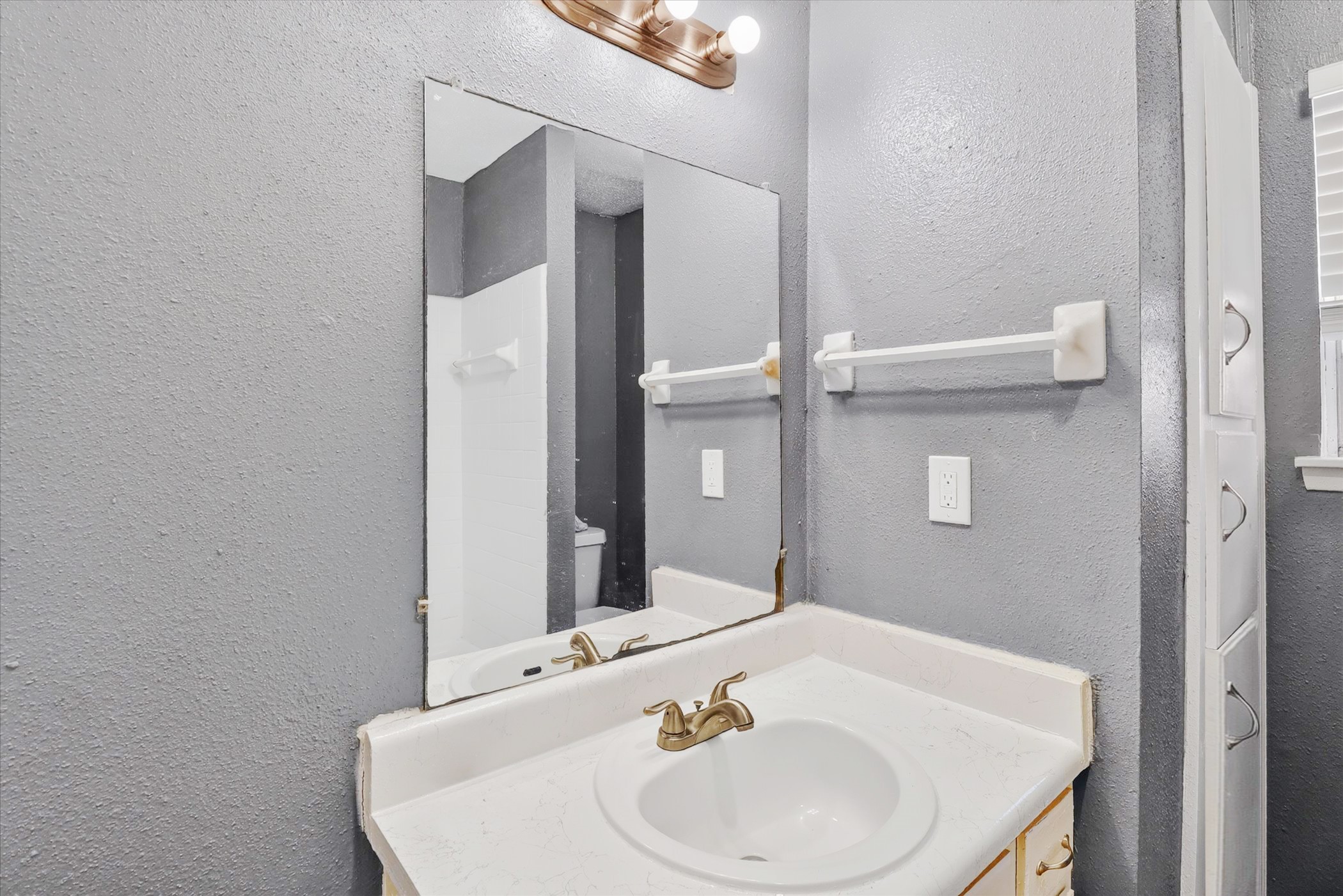 2311 71st Street, #206, Galveston, TX 77551