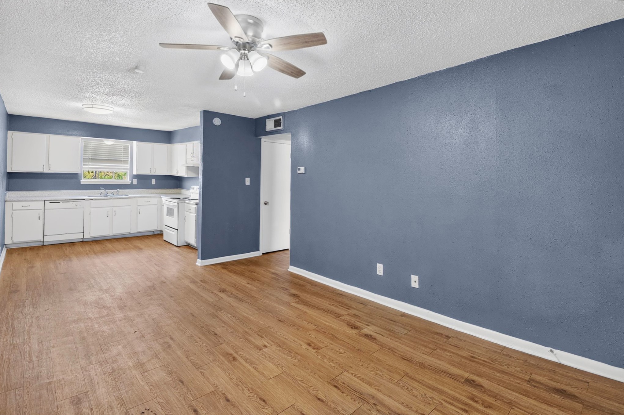 2311 71st Street, #206, Galveston, TX 77551