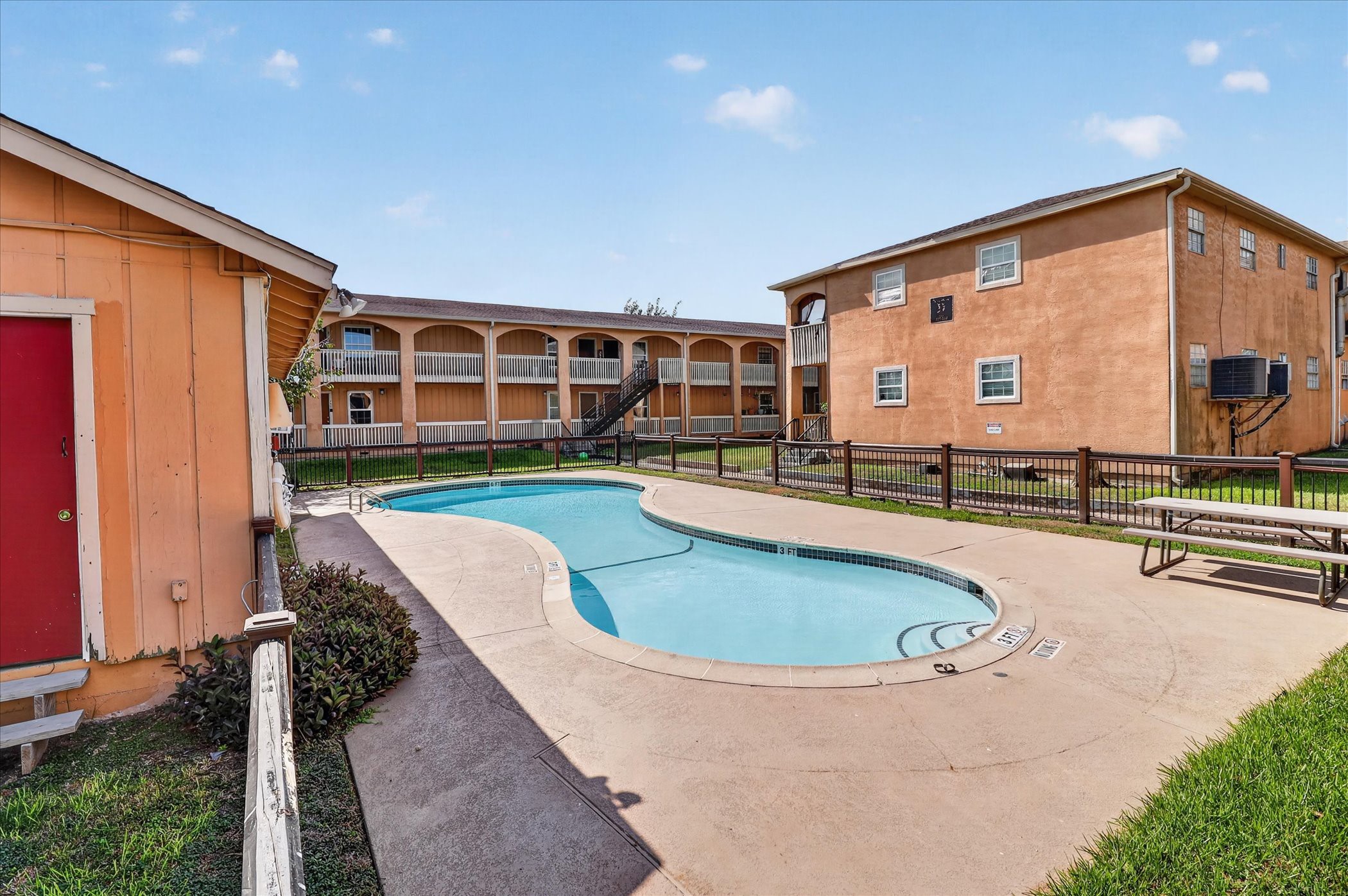 2311 71st Street, #206, Galveston, TX 77551