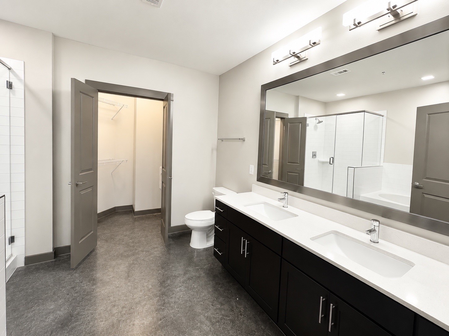 1111 N Durham Drive, #613, Houston, TX 77008