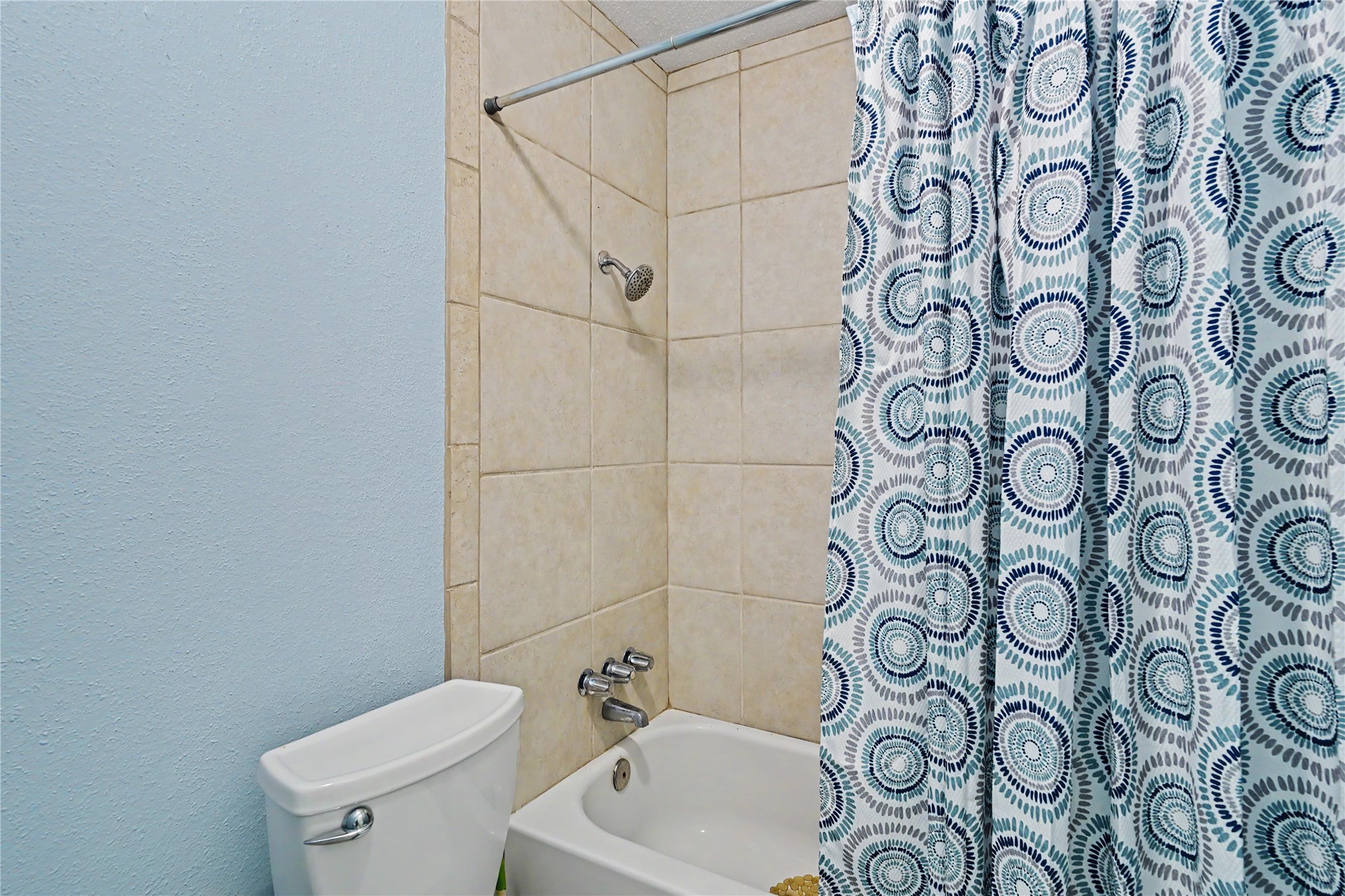 15826 Parksley Drive, Houston, TX 77059