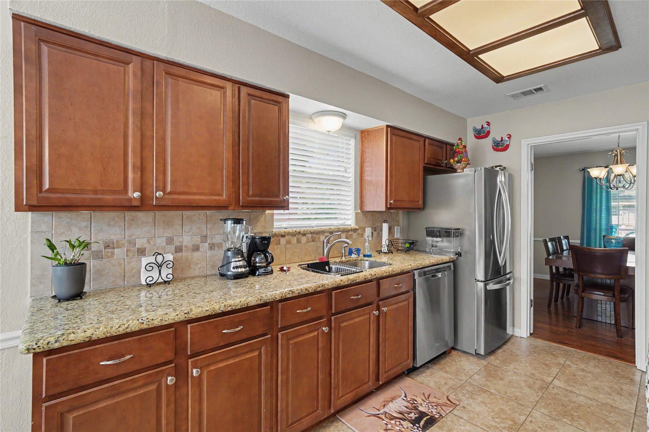15826 Parksley Drive, Houston, TX 77059