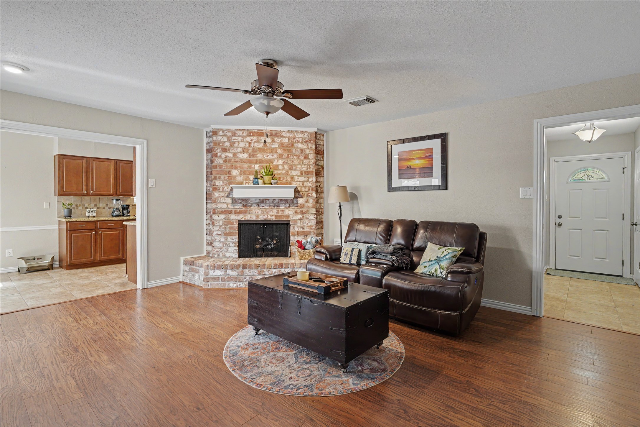 15826 Parksley Drive, Houston, TX 77059