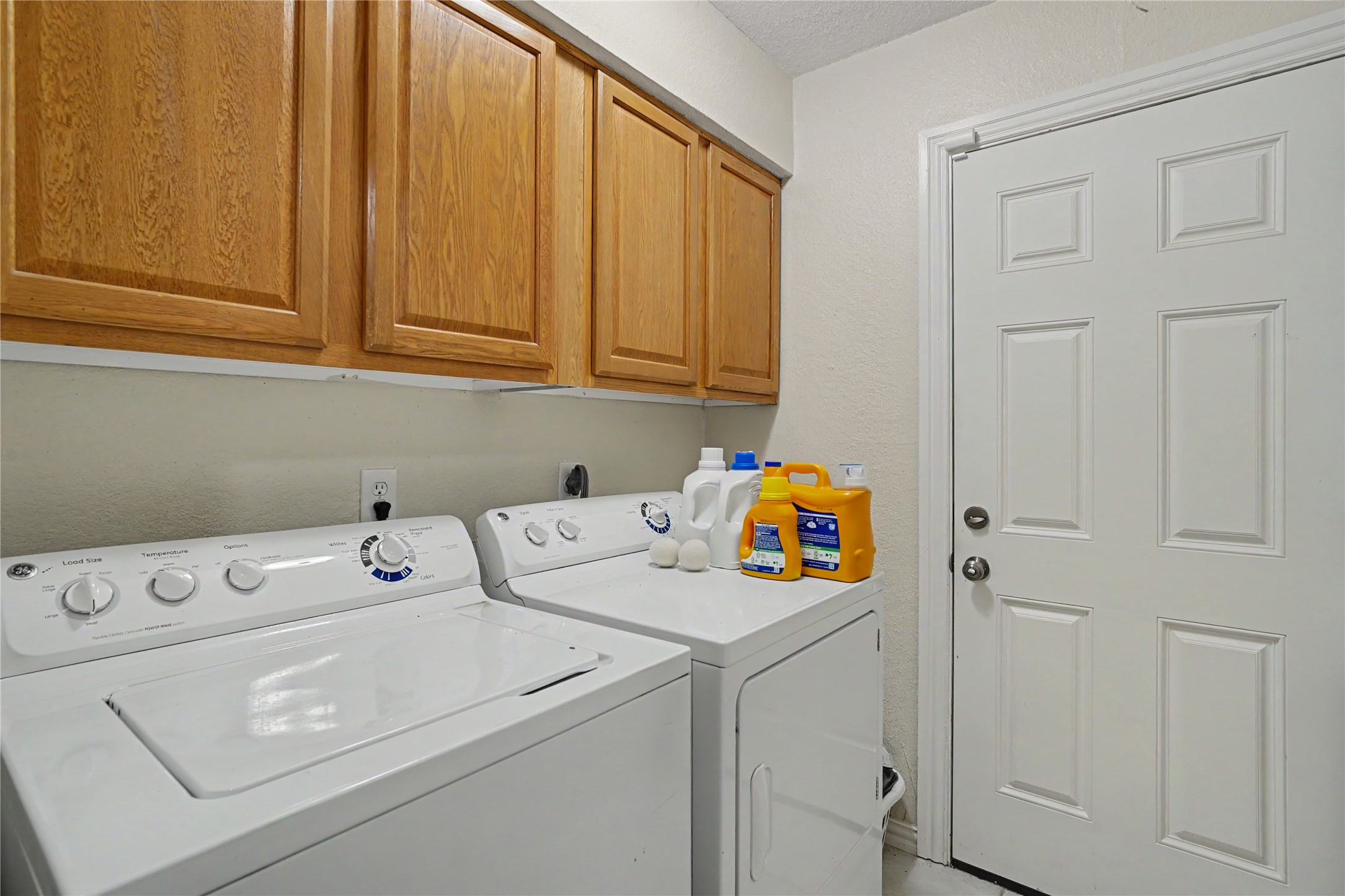 15826 Parksley Drive, Houston, TX 77059