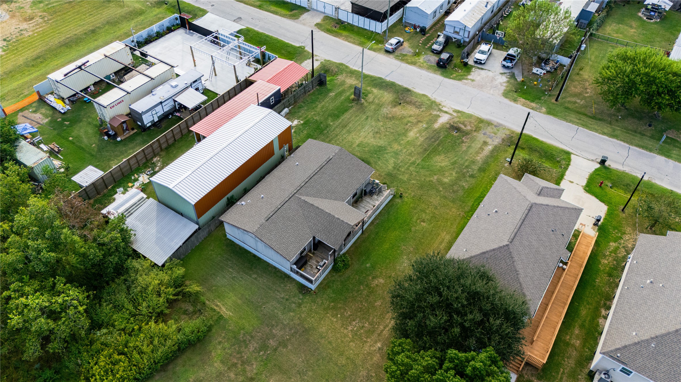 339 6th Street, San Leon, TX 77539