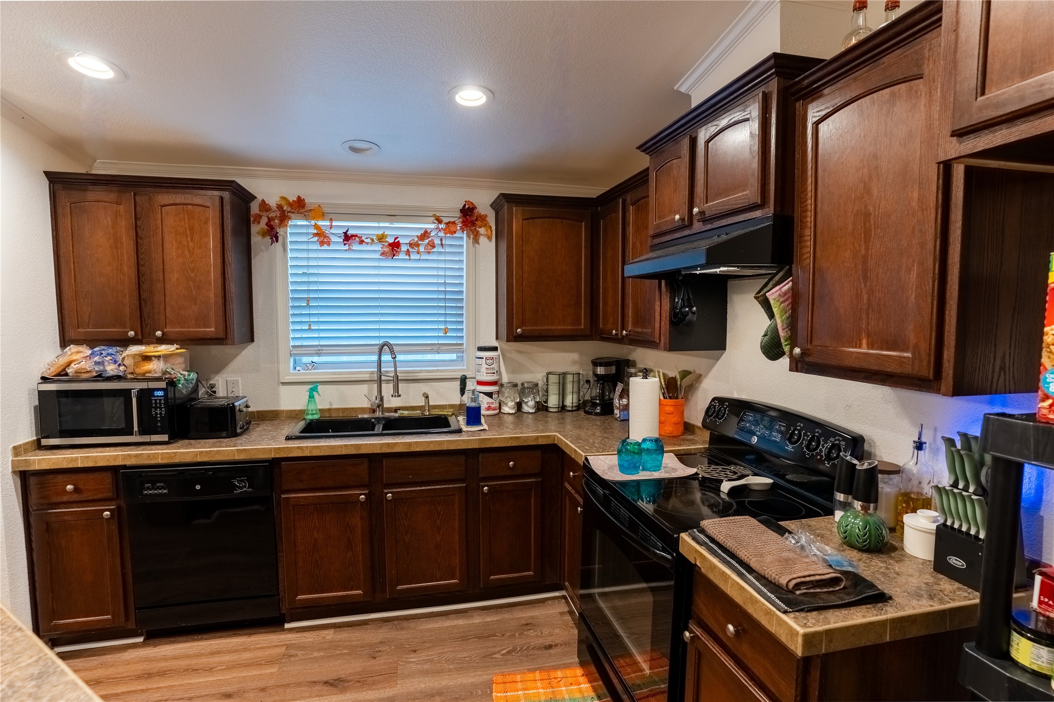 339 6th Street, San Leon, TX 77539