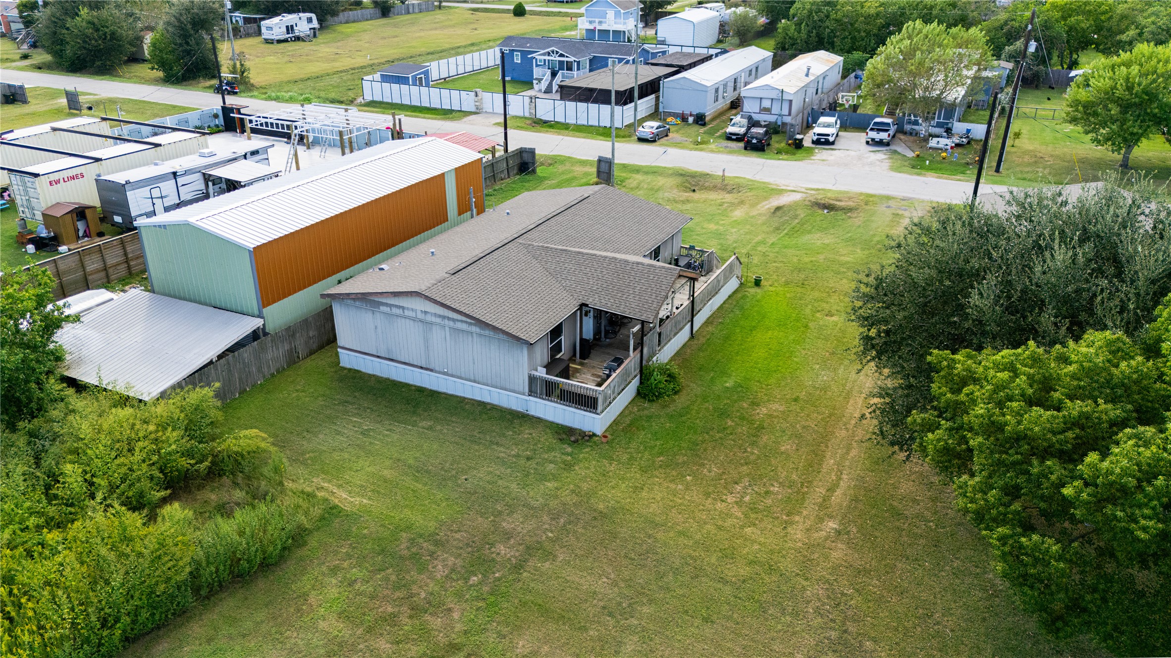 339 6th Street, San Leon, TX 77539