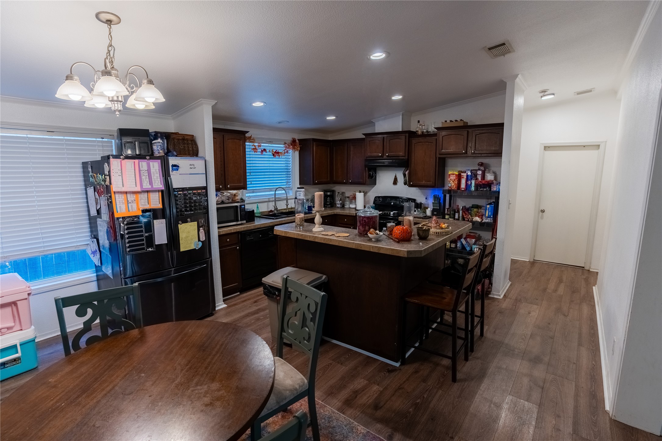 339 6th Street, San Leon, TX 77539 339 6th Street, San Leon, TX 77539