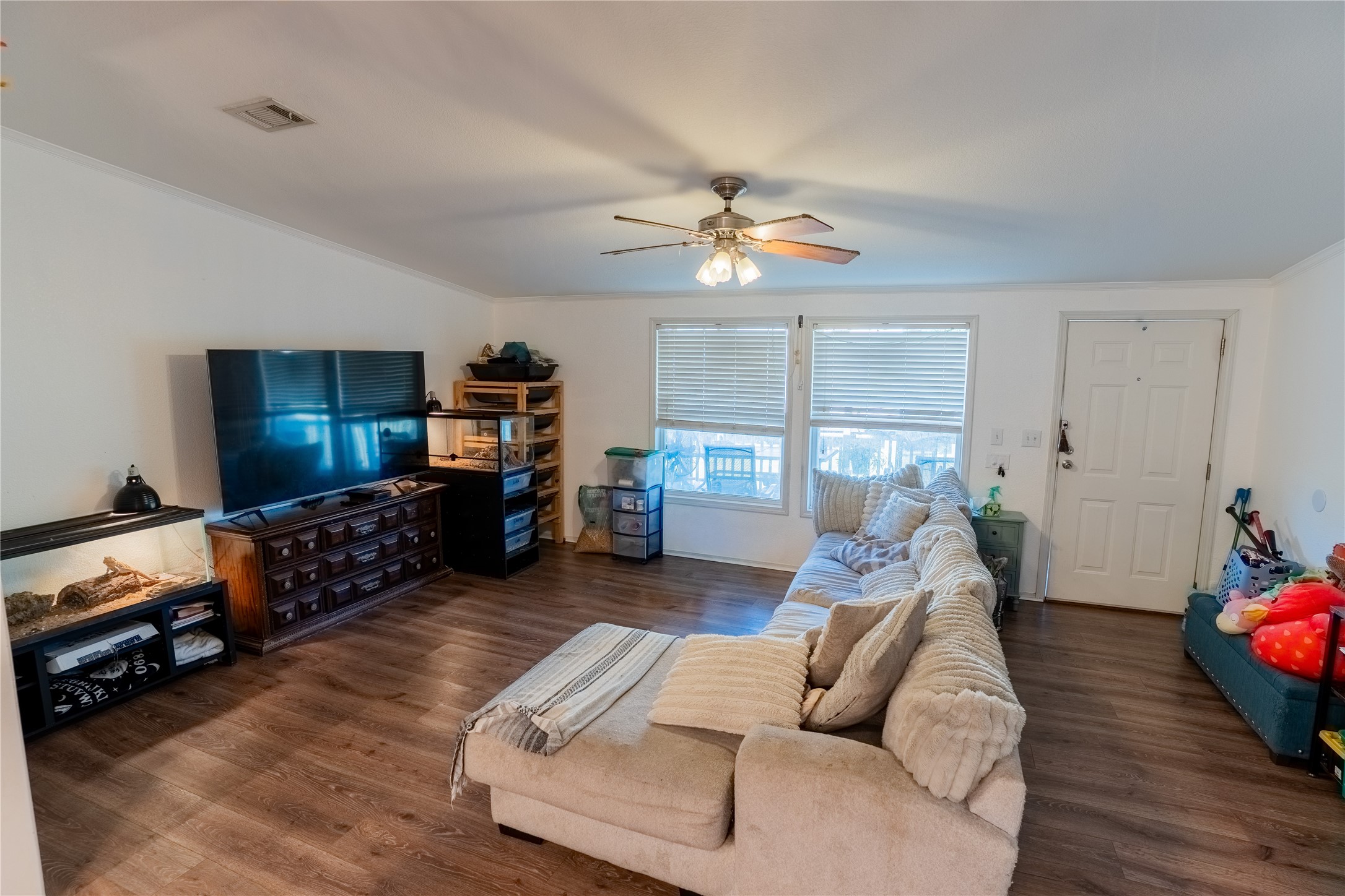 339 6th Street, San Leon, TX 77539 339 6th Street, San Leon, TX 77539