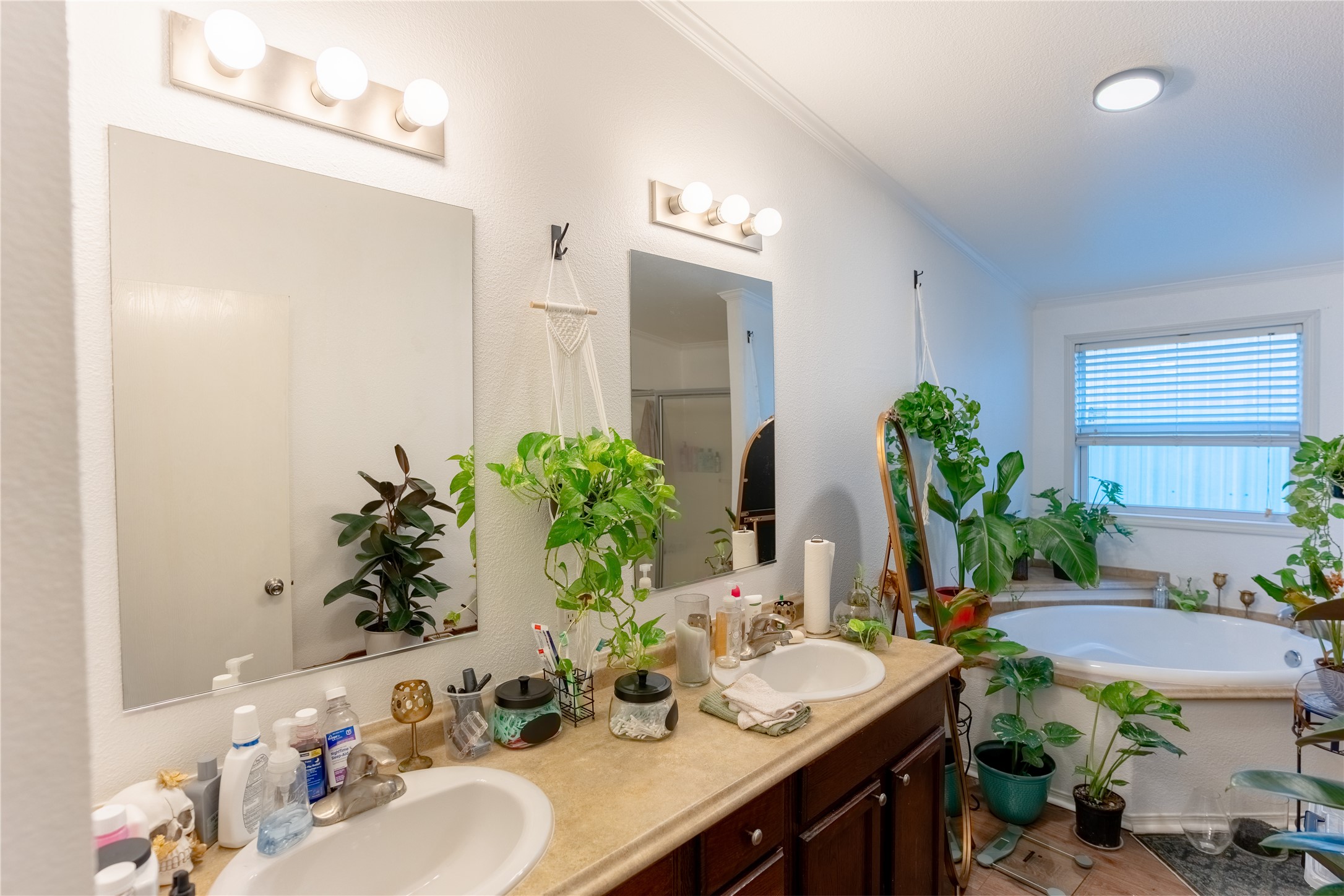 339 6th Street, San Leon, TX 77539