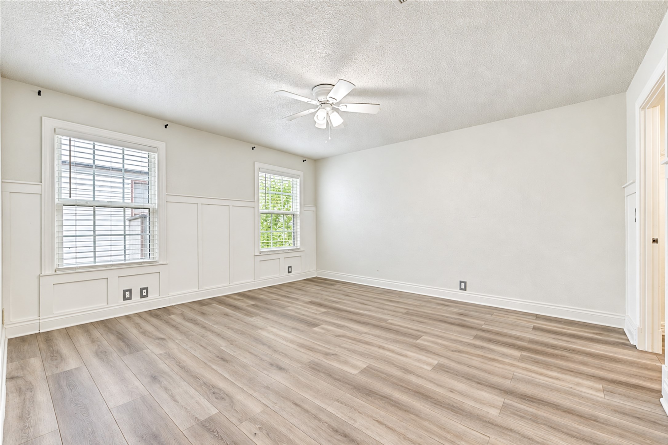 5 Carol Court, #B, Brookshire, TX 77423