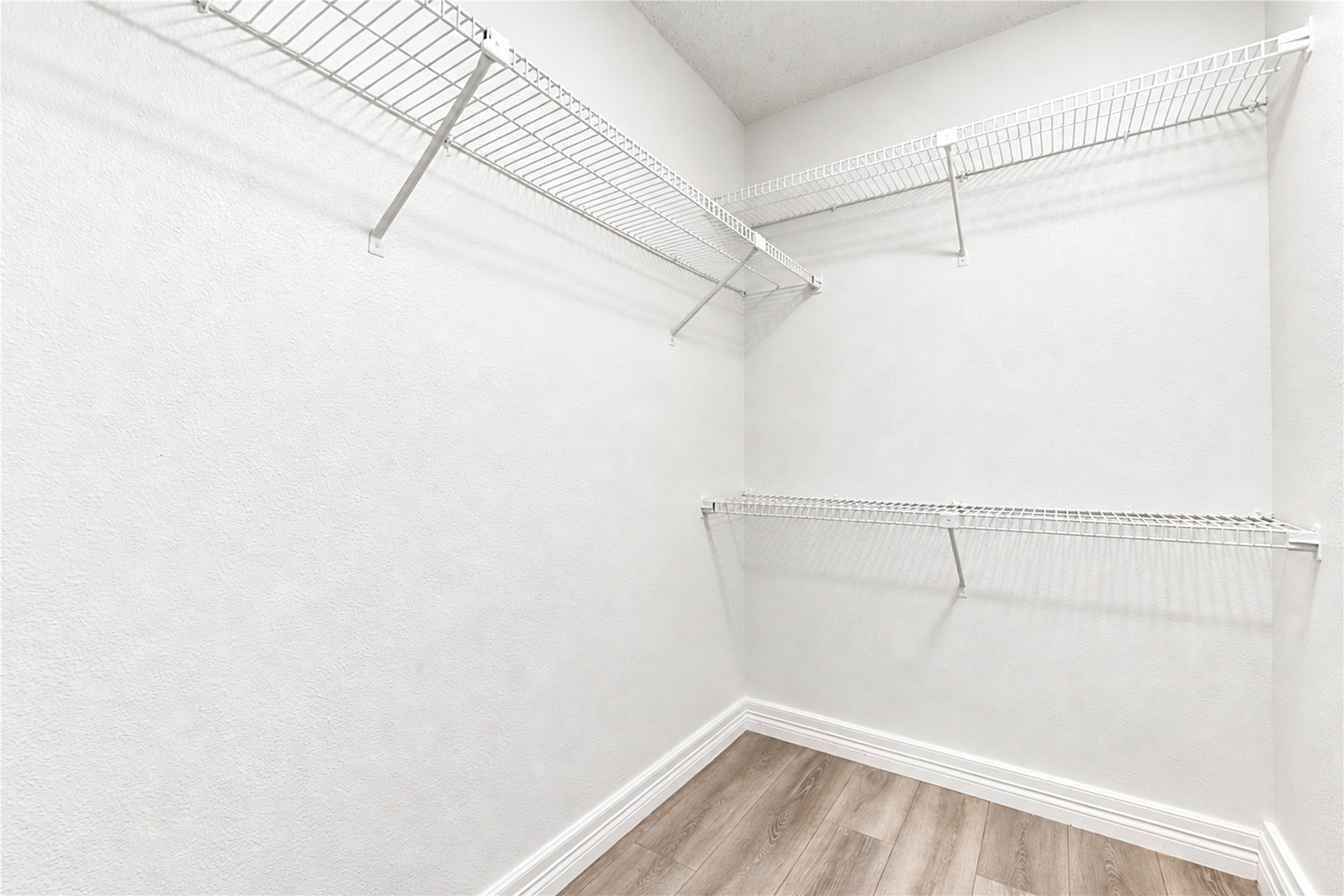 5 Carol Court, #B, Brookshire, TX 77423