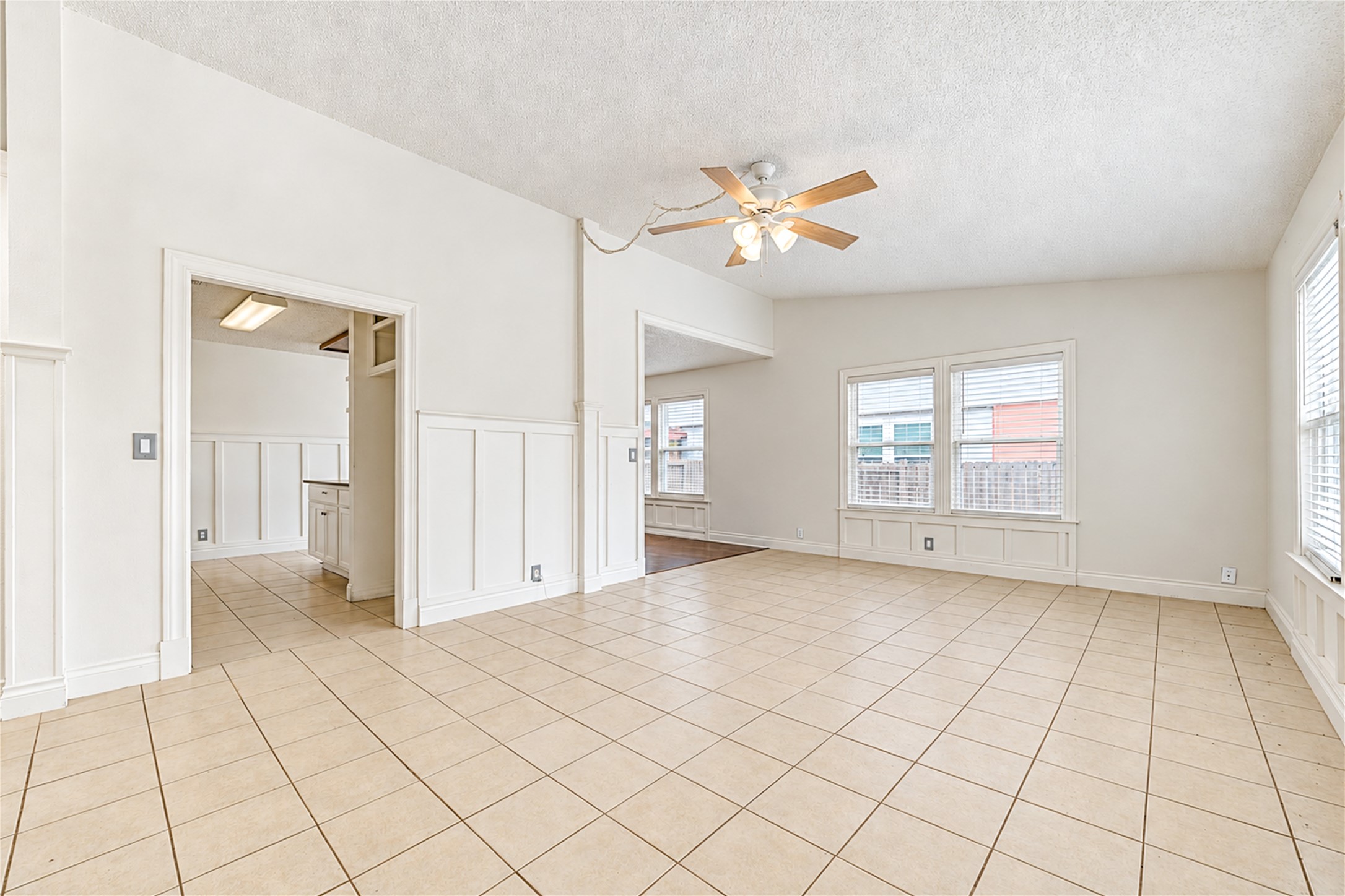 5 Carol Court, #B, Brookshire, TX 77423