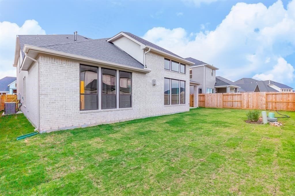 4415 Windy Oaks Drive, Fulshear, TX 77494