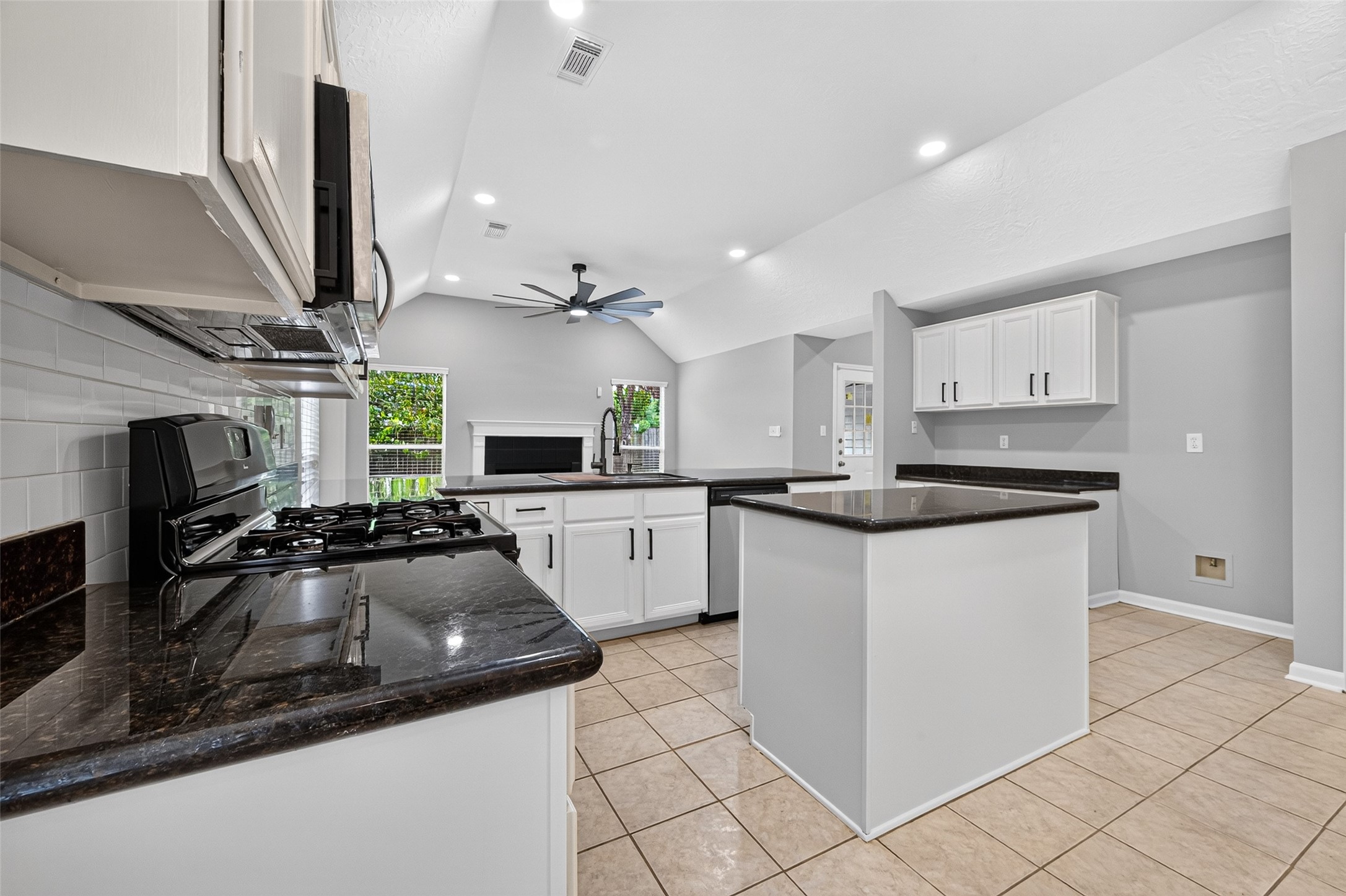 31003 N Head Drive, Spring, TX 77386