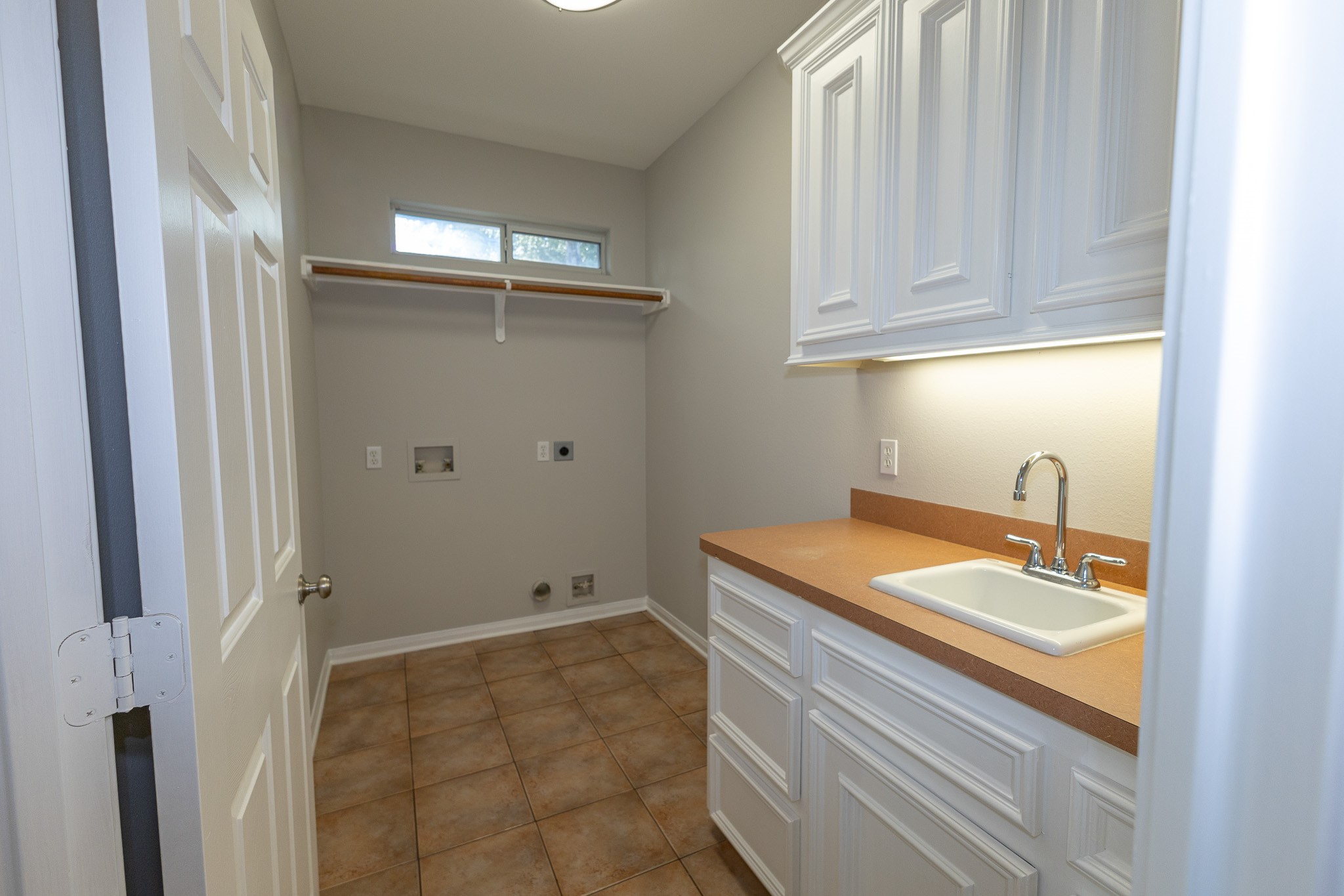 3302 Royal Oaks Drive, Spring, TX 77380