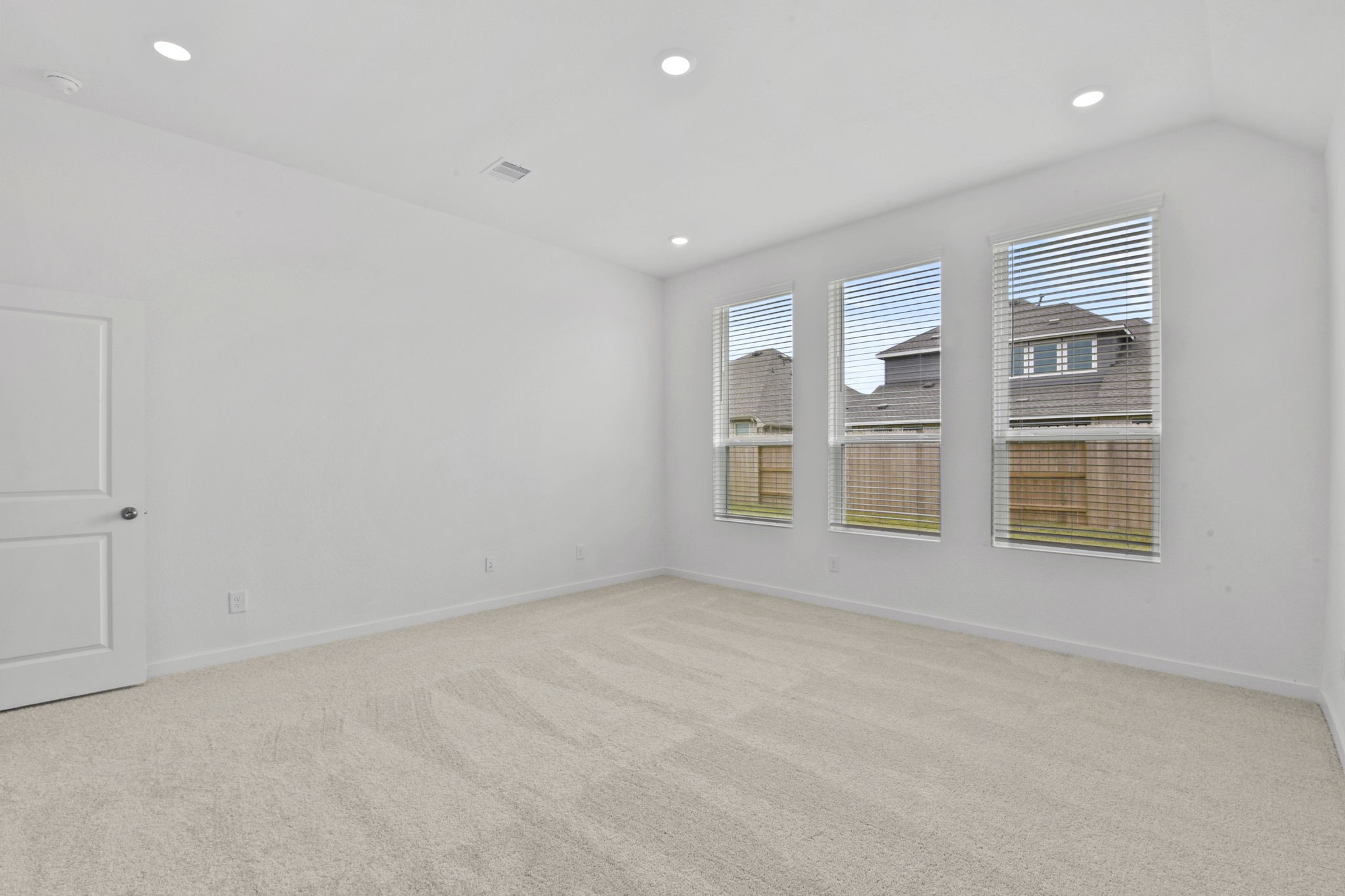 2934 Palm Branch Dr, Texas City, TX 77568