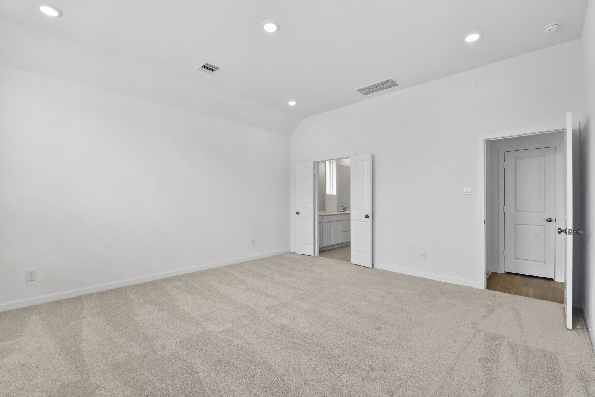 2934 Palm Branch Dr, Texas City, TX 77568