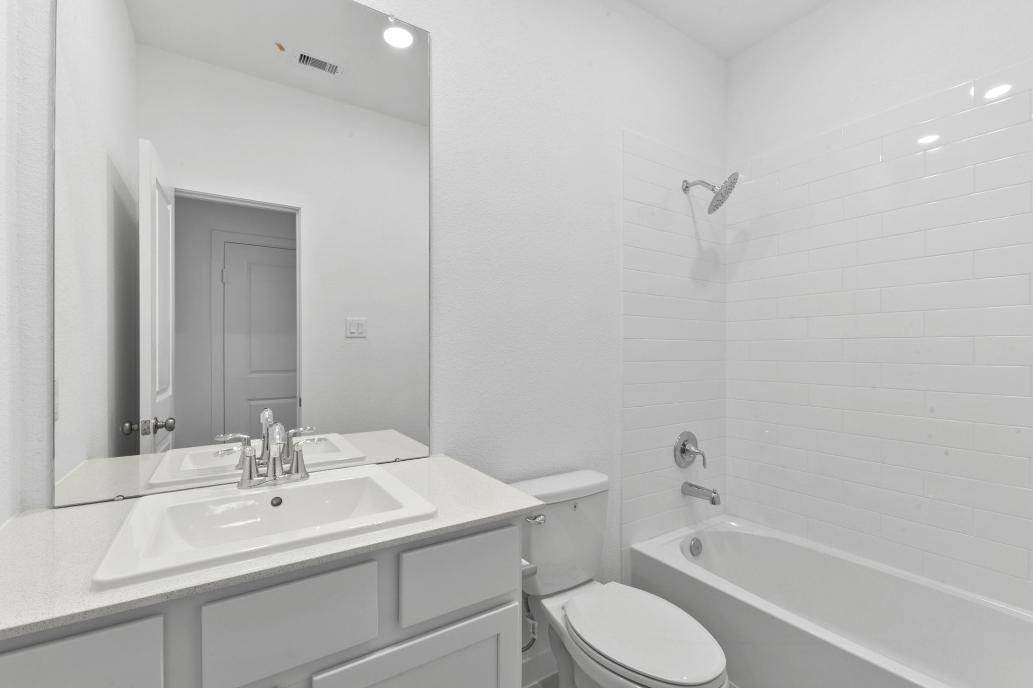 2934 Palm Branch Dr, Texas City, TX 77568