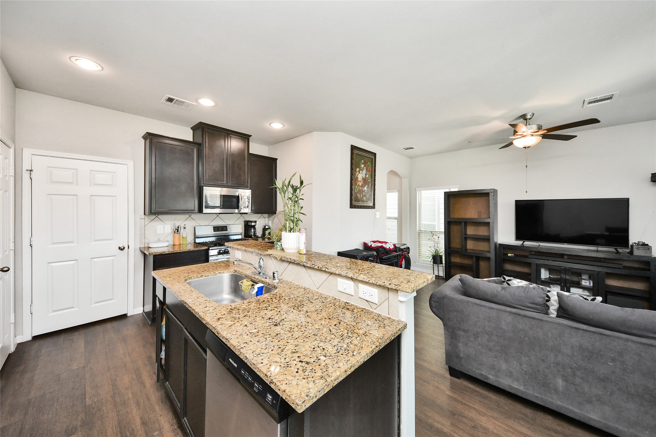 14927 Cardiff Cliff Lane, Houston, TX 77053