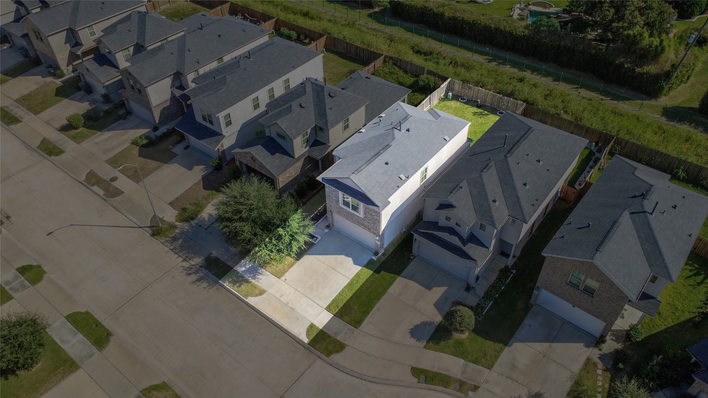 14927 Cardiff Cliff Lane, Houston, TX 77053