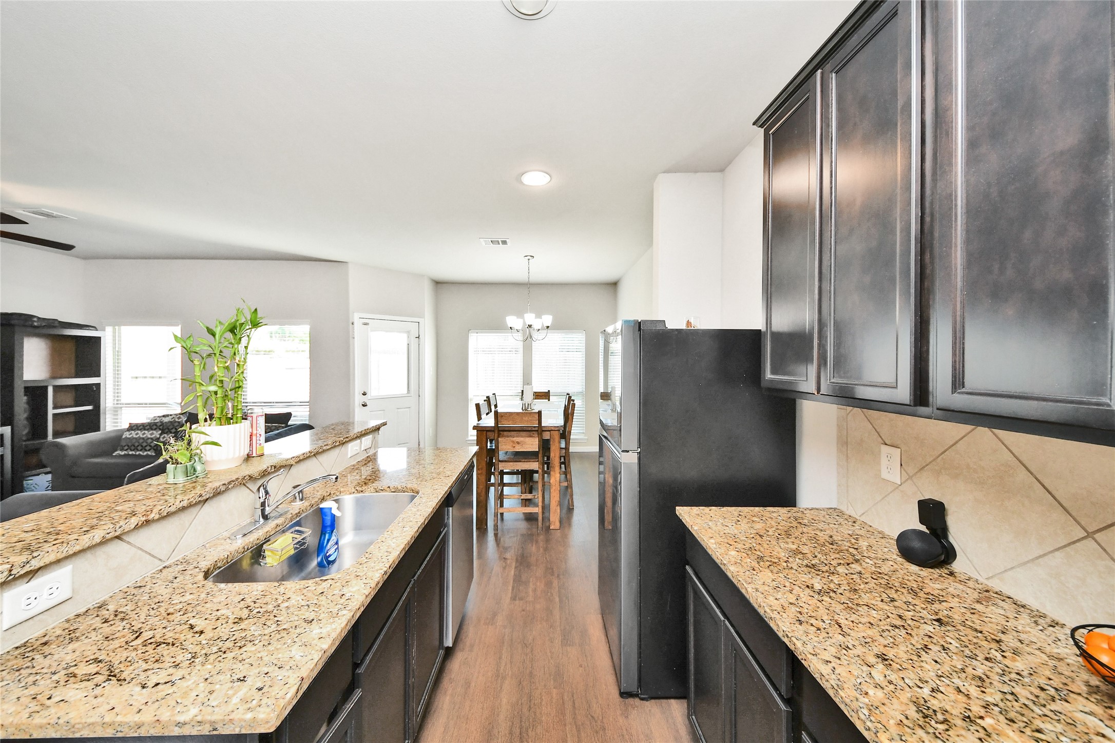 14927 Cardiff Cliff Lane, Houston, TX 77053