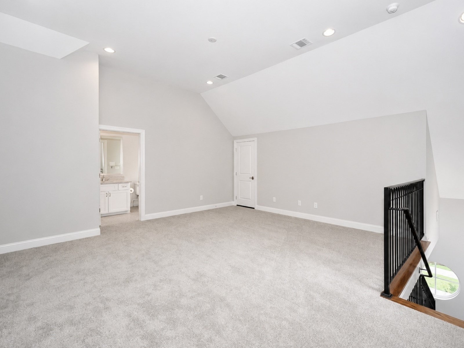 215 Willow Street, Shenandoah, TX 77384