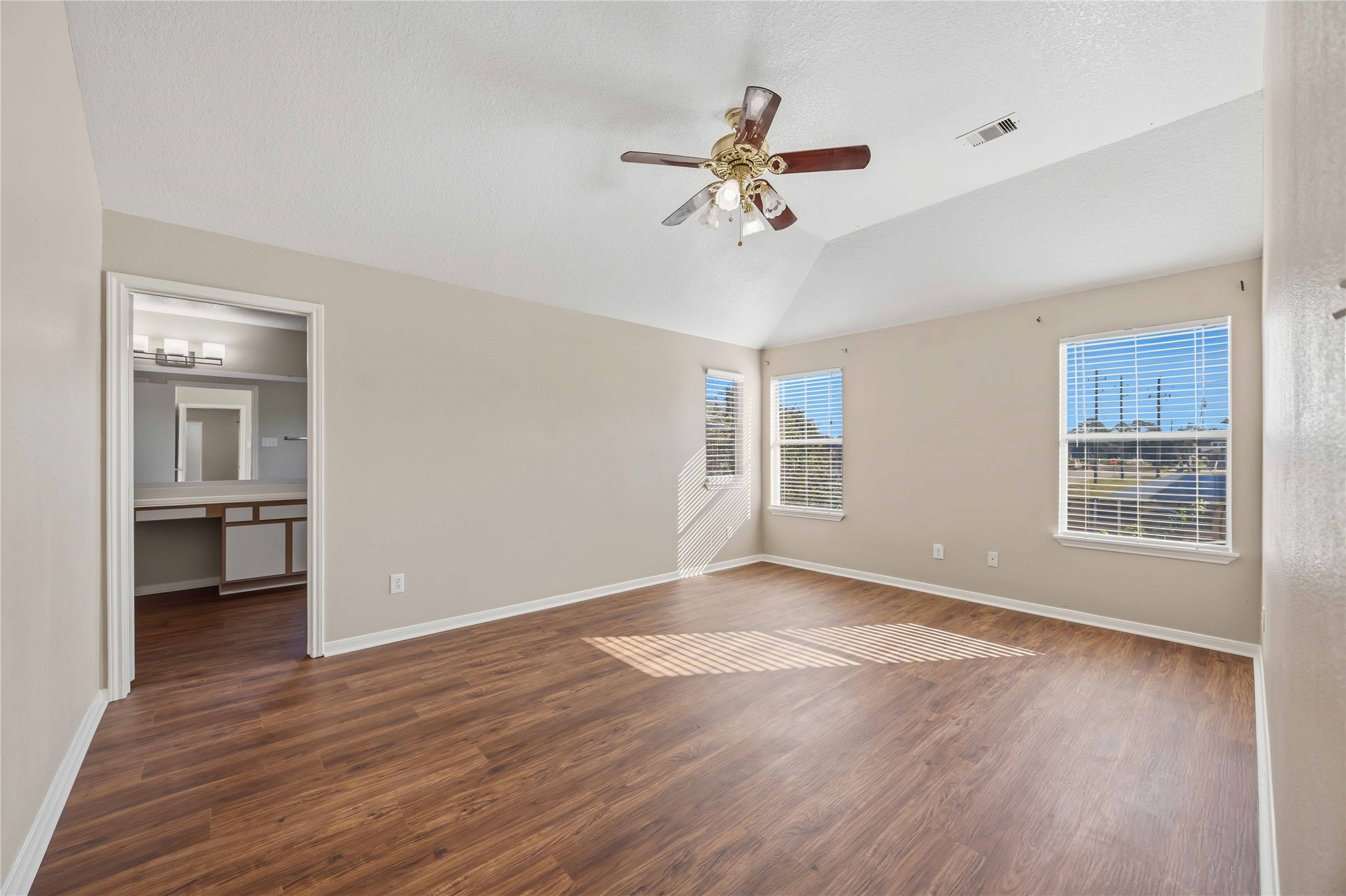 18227 River Sage Drive, Houston, TX 77084