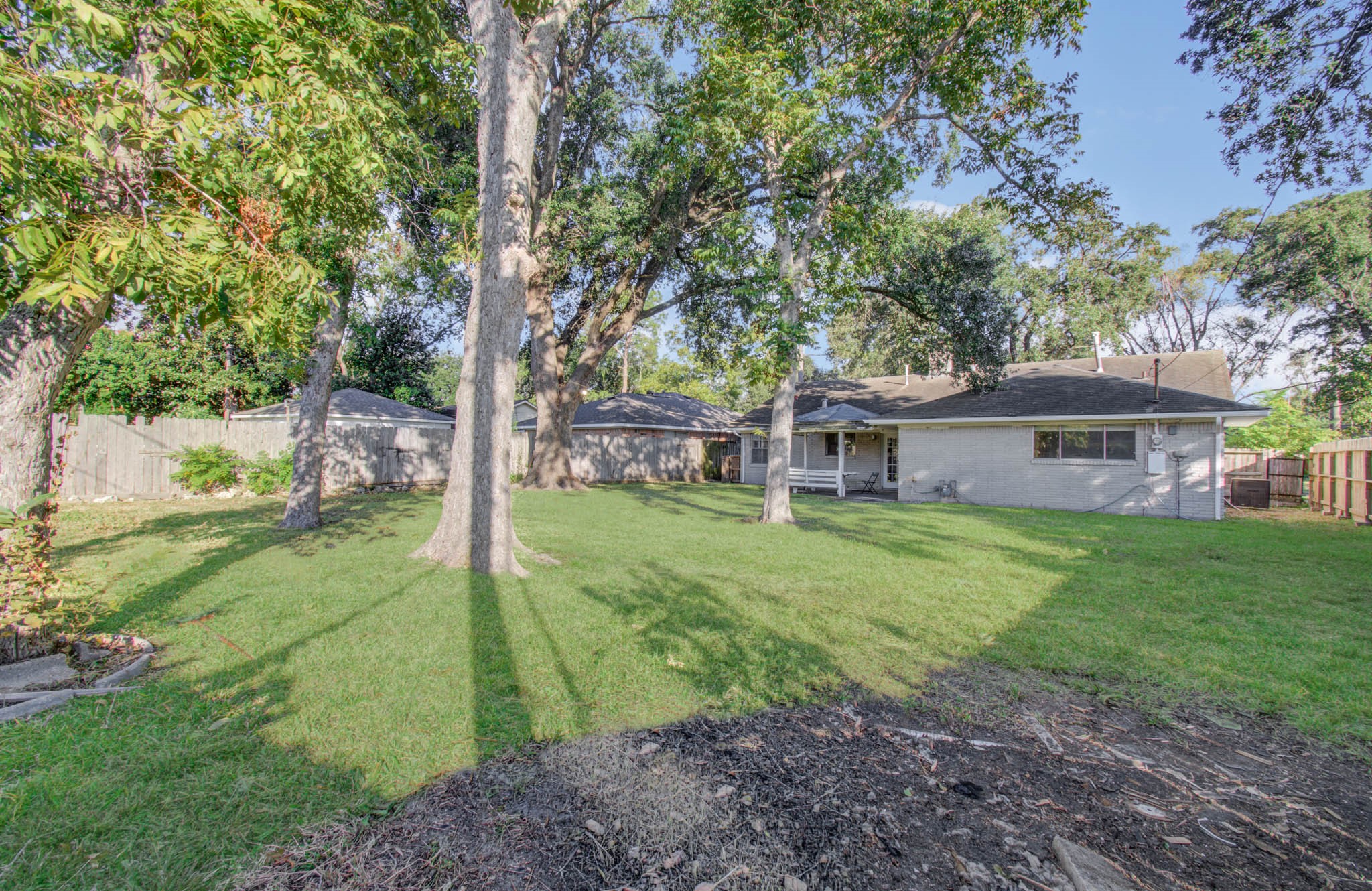 8407 Sharpview Drive, Houston, TX 77036