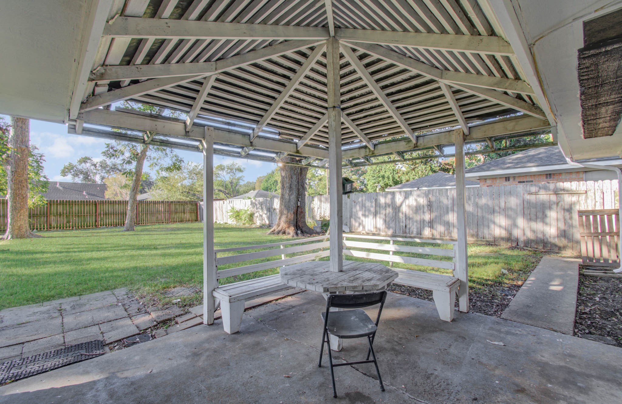 8407 Sharpview Drive, Houston, TX 77036