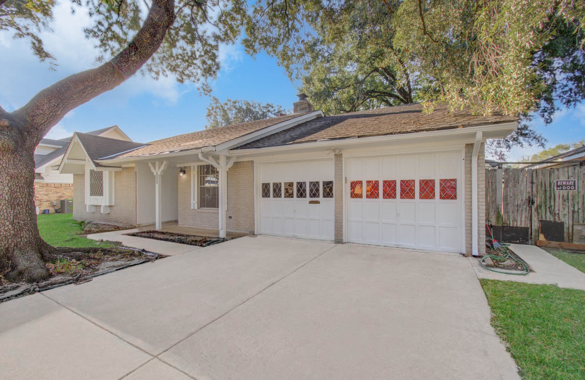 8407 Sharpview Drive, Houston, TX 77036