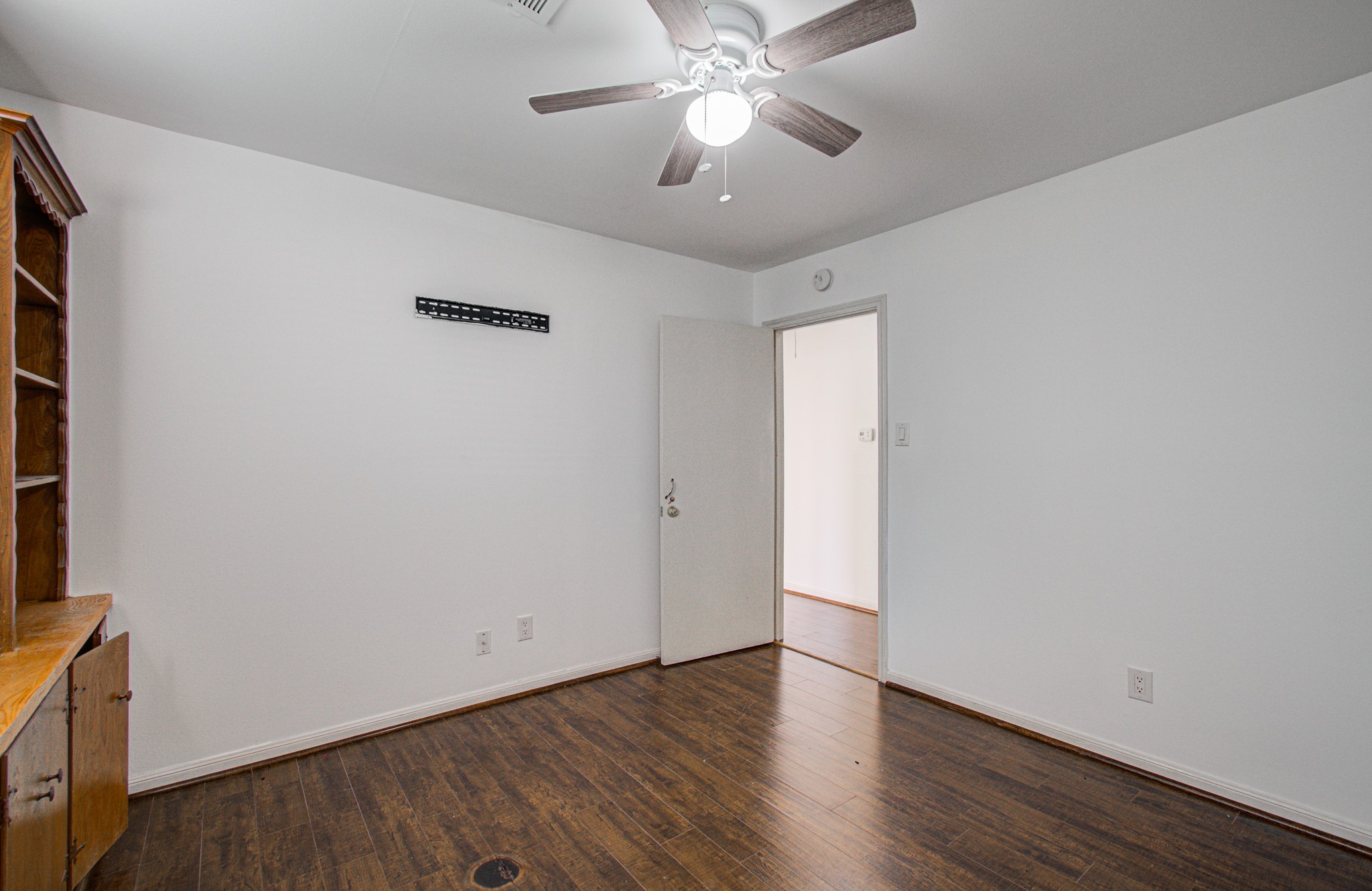 8407 Sharpview Drive, Houston, TX 77036