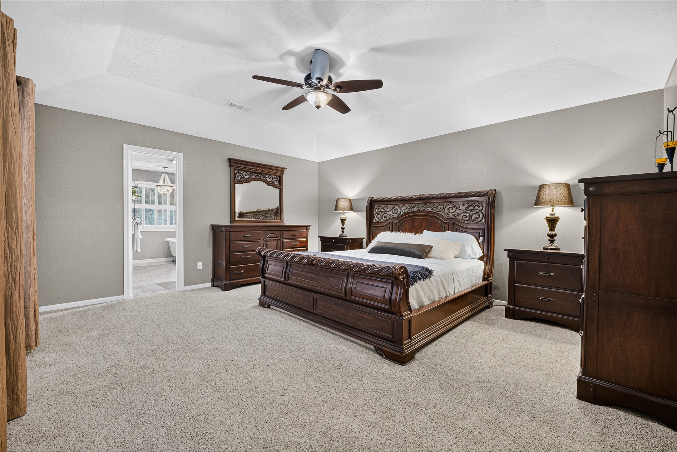 97 Panorama Drive, Panorama Village, TX 77304