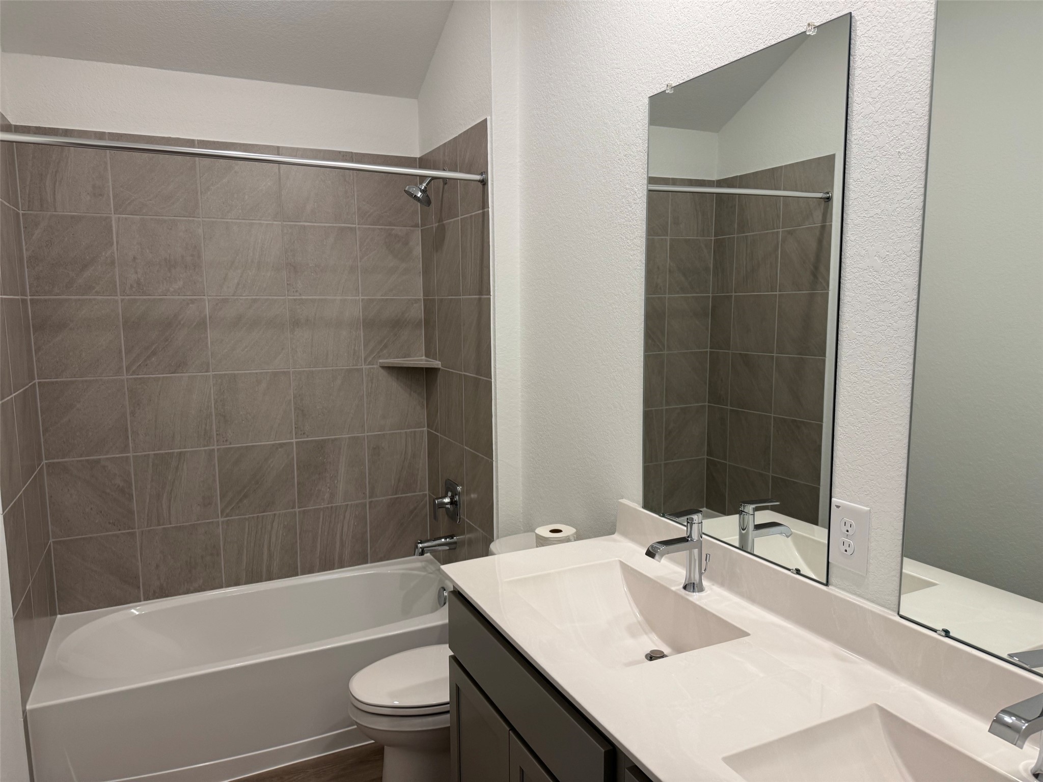 3911 Grizzly Bear Pass, Conroe, TX 77303