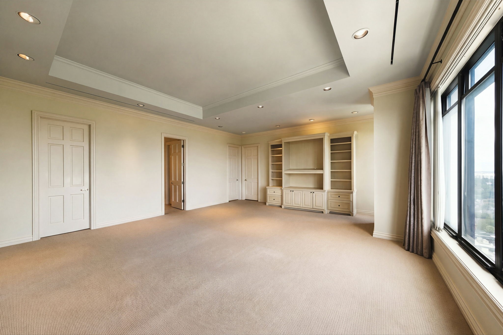 2121 Kirby Drive, #13NE, Houston, TX 77019