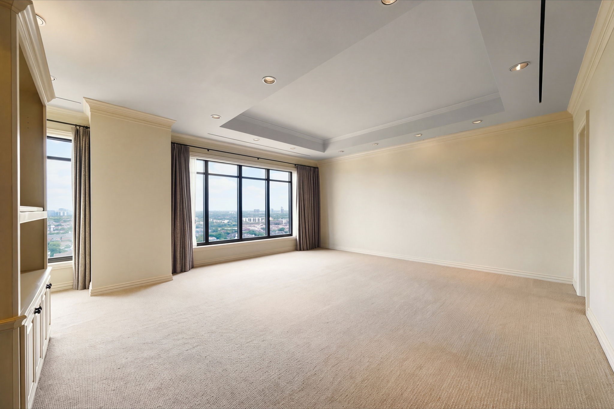 2121 Kirby Drive, #13NE, Houston, TX 77019
