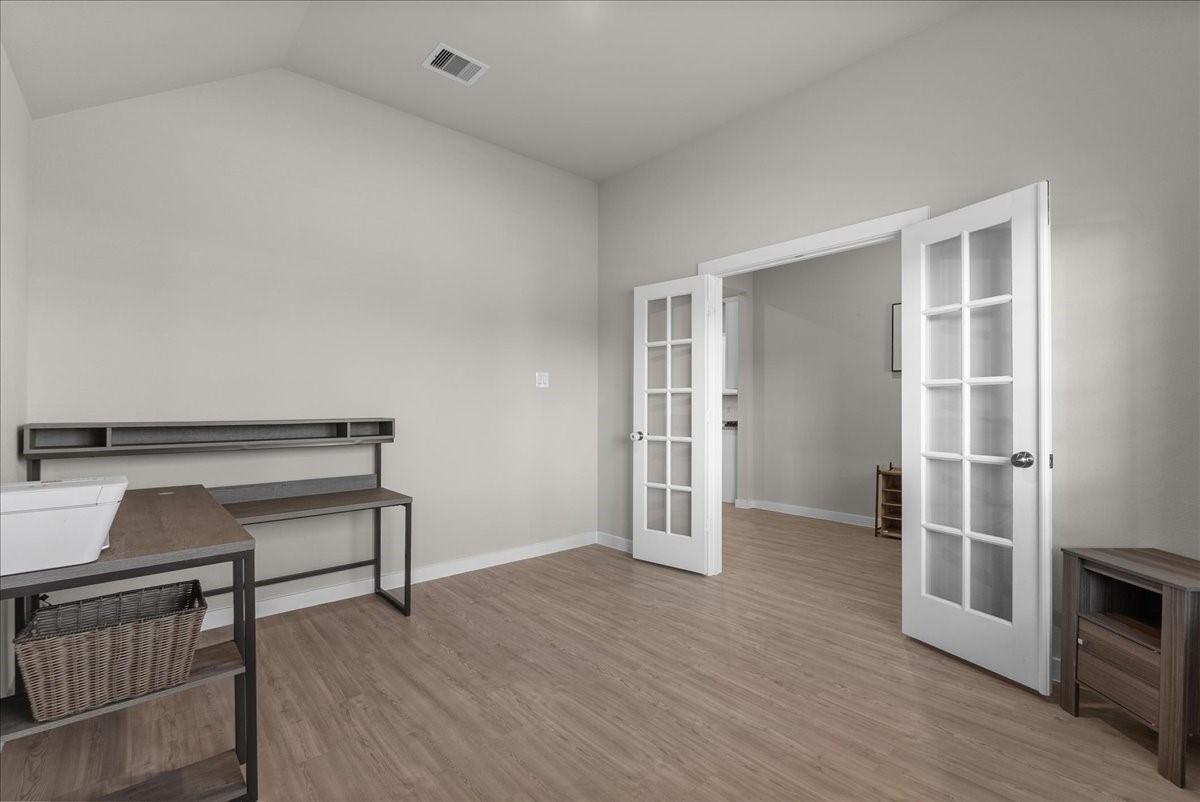 1204 Filly Creek Drive, Alvin, TX 77511