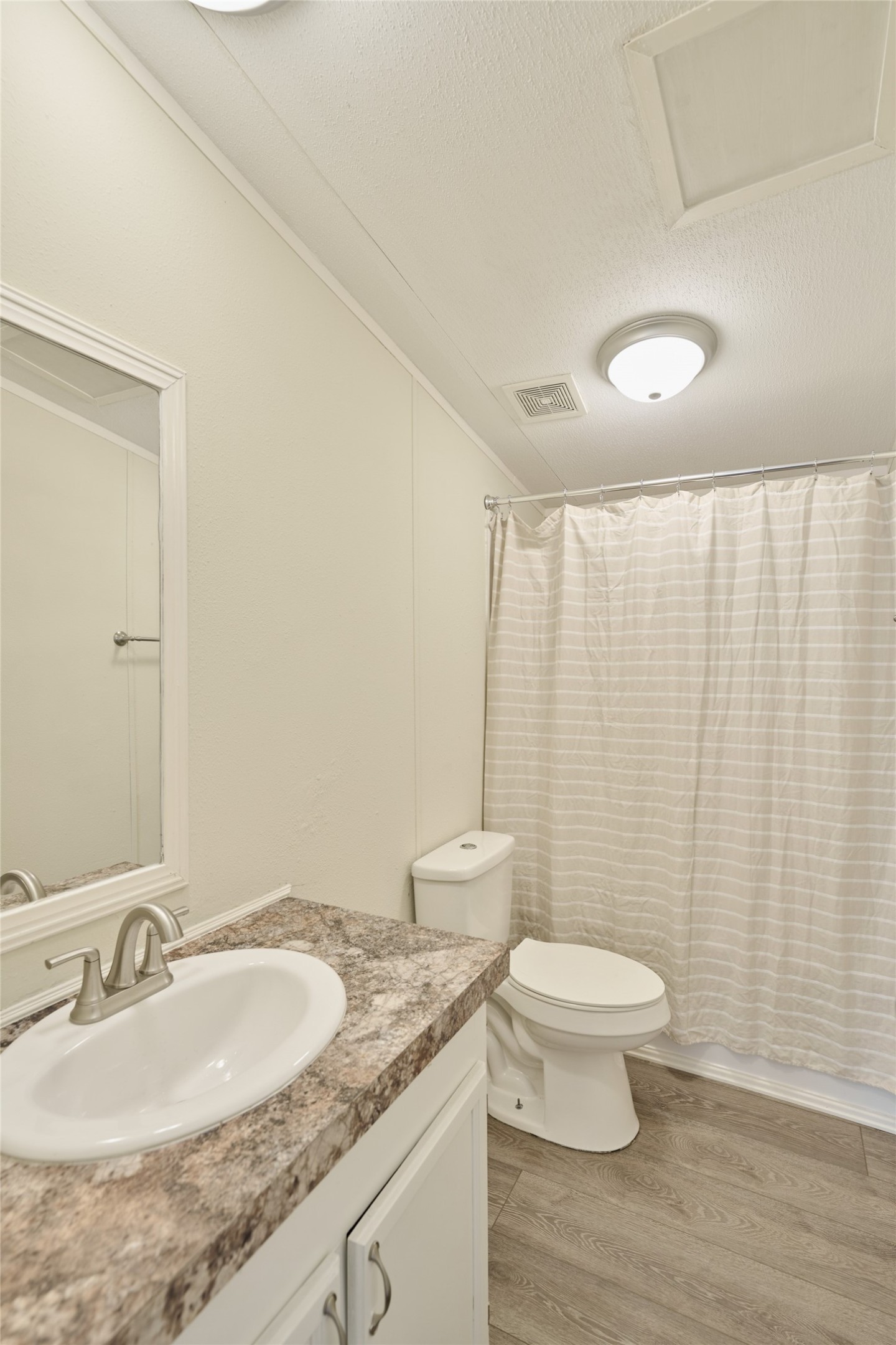 16500 Brittany Way, Conroe, TX 77306