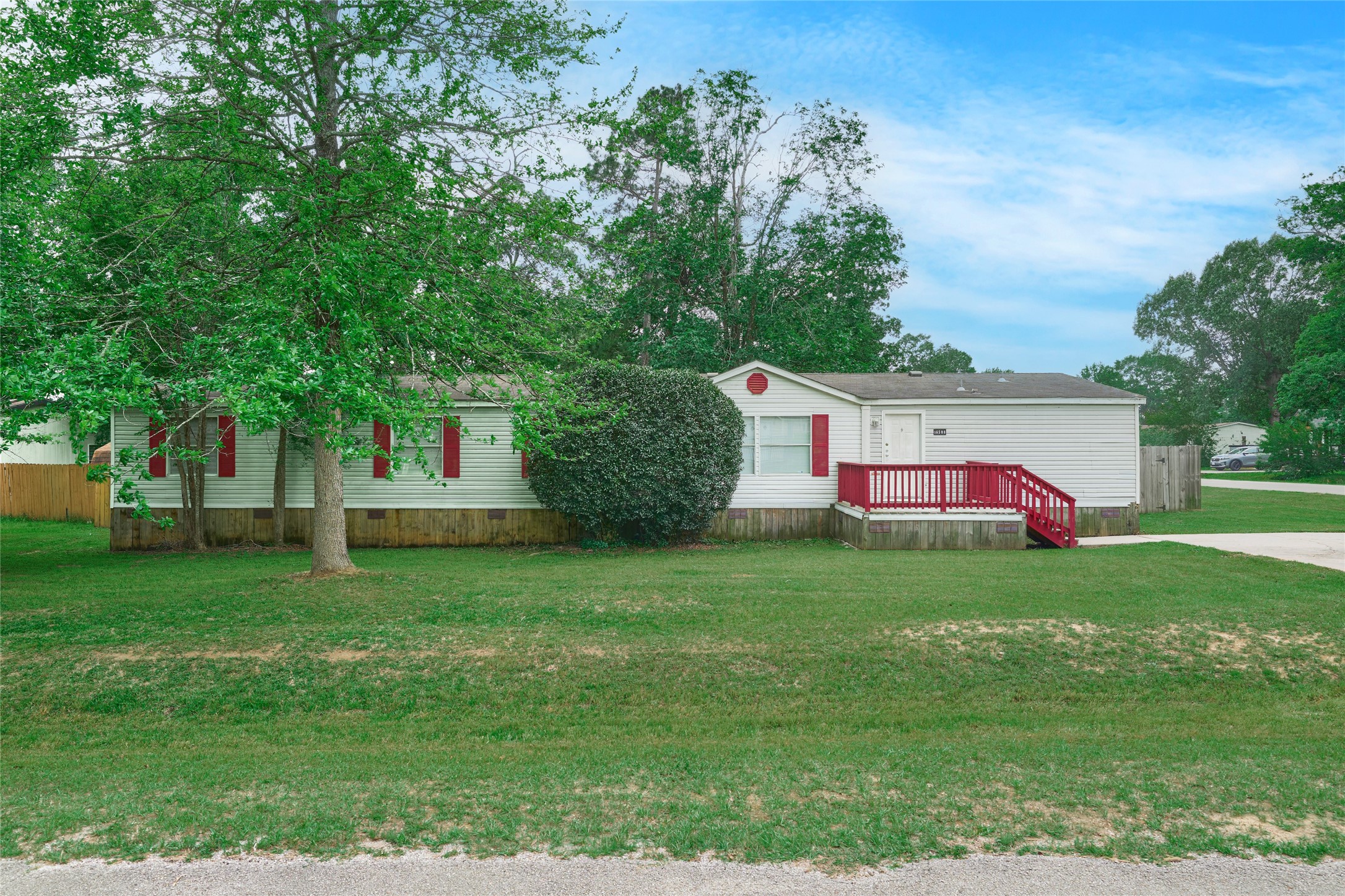 16500 Brittany Way, Conroe, TX 77306 16500 Brittany Way, Conroe, TX 77306