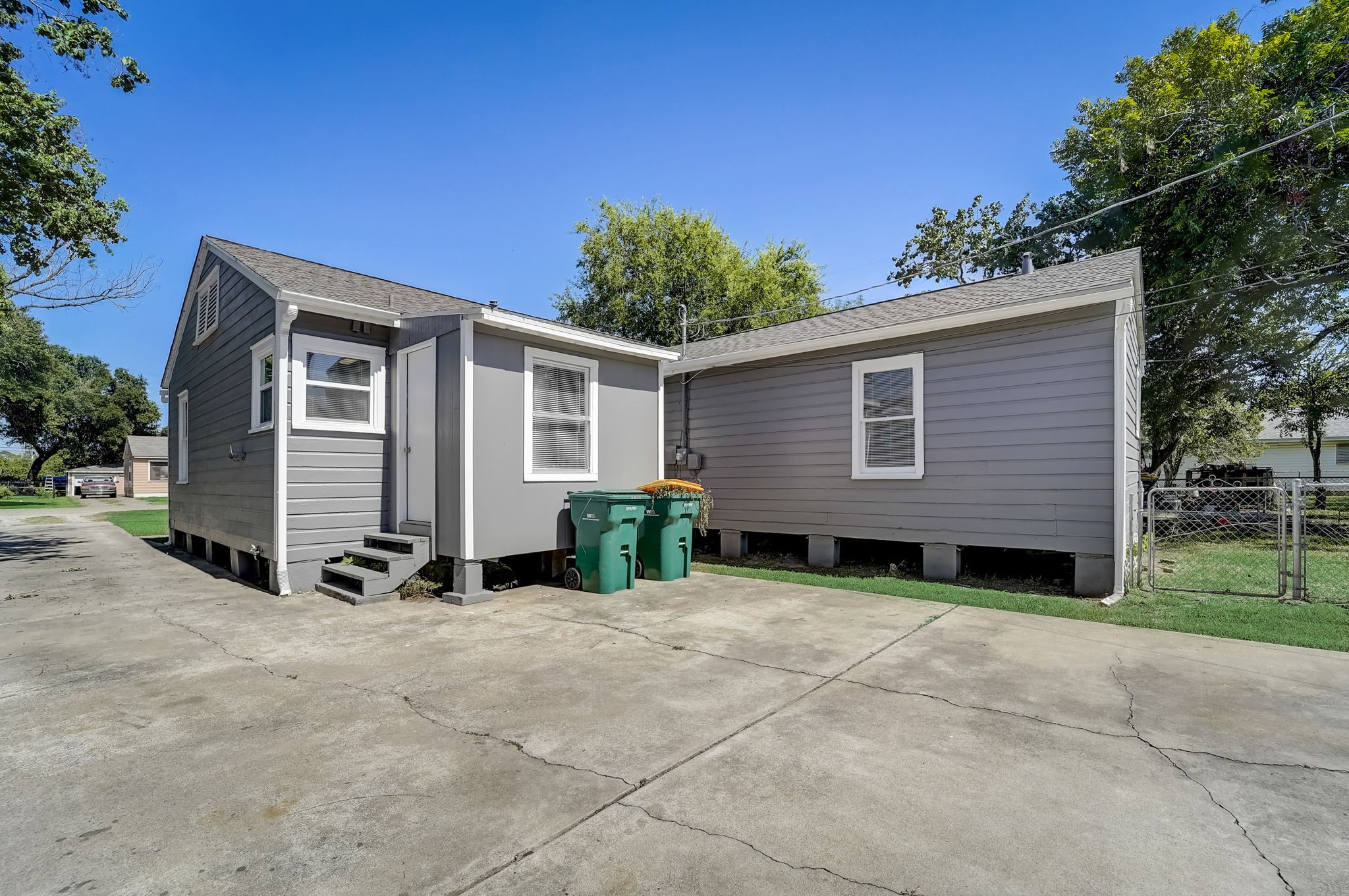 1420 Foreman Street, La Marque, TX 77568