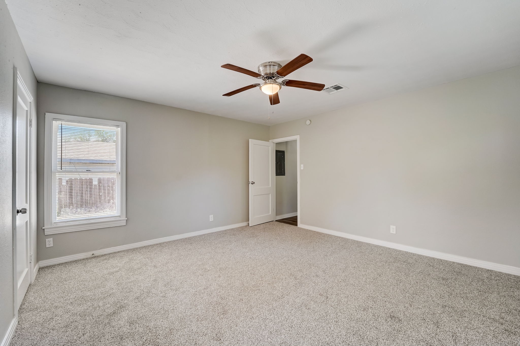 1420 Foreman Street, La Marque, TX 77568