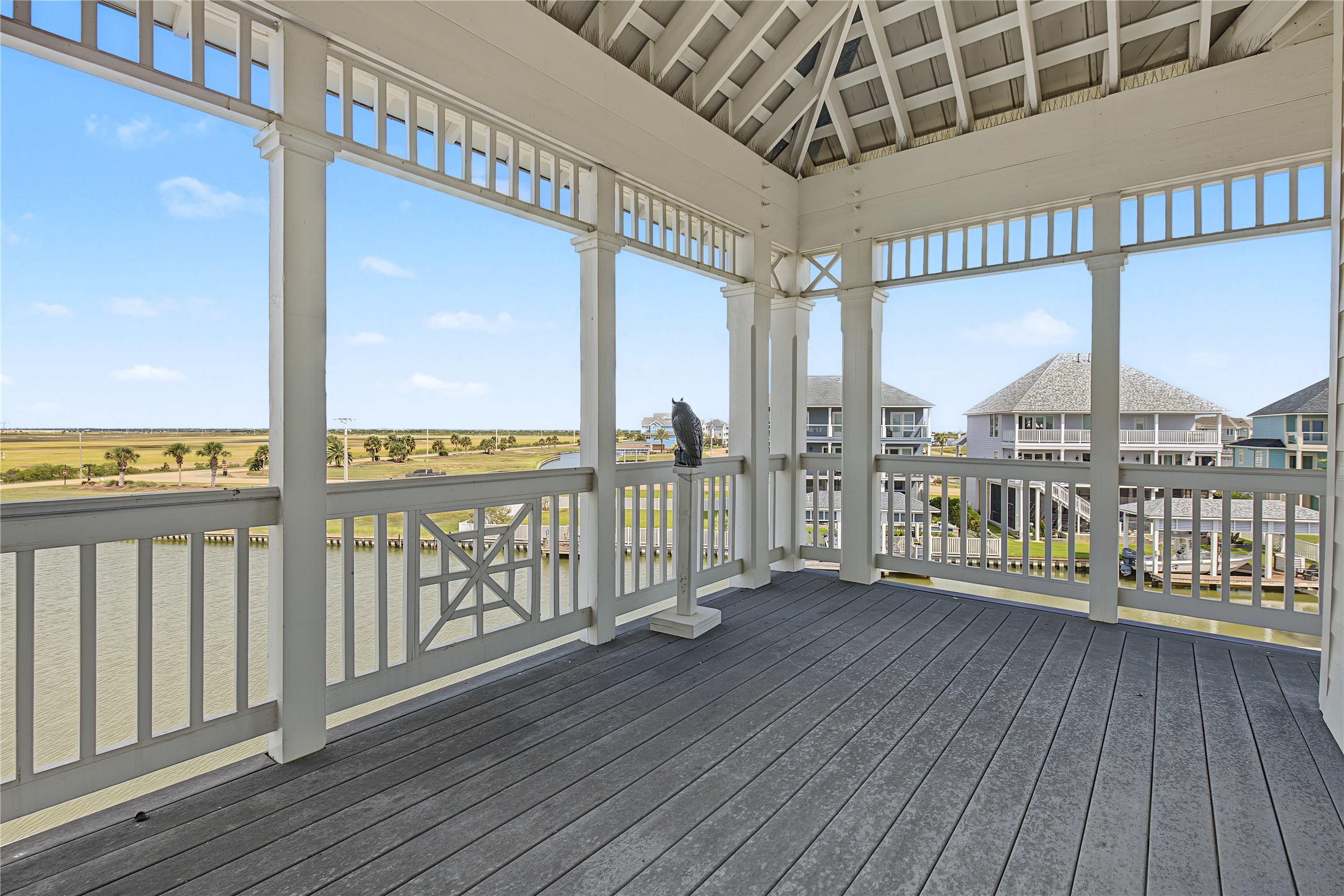 10 Islamorada, Hitchcock, TX 77563
