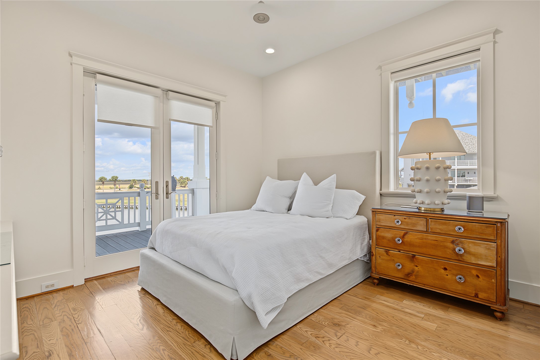10 Islamorada, Hitchcock, TX 77563