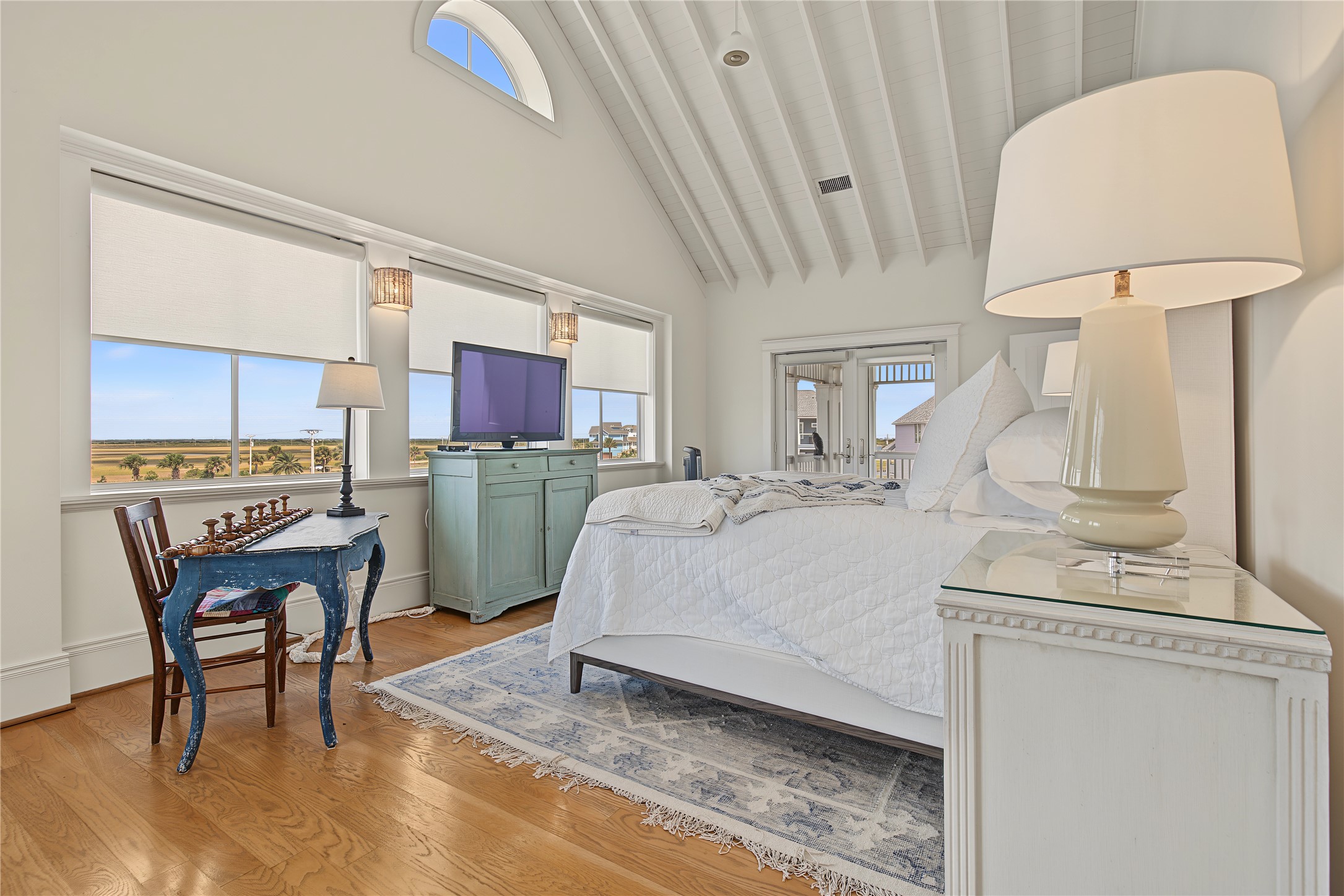 10 Islamorada, Hitchcock, TX 77563